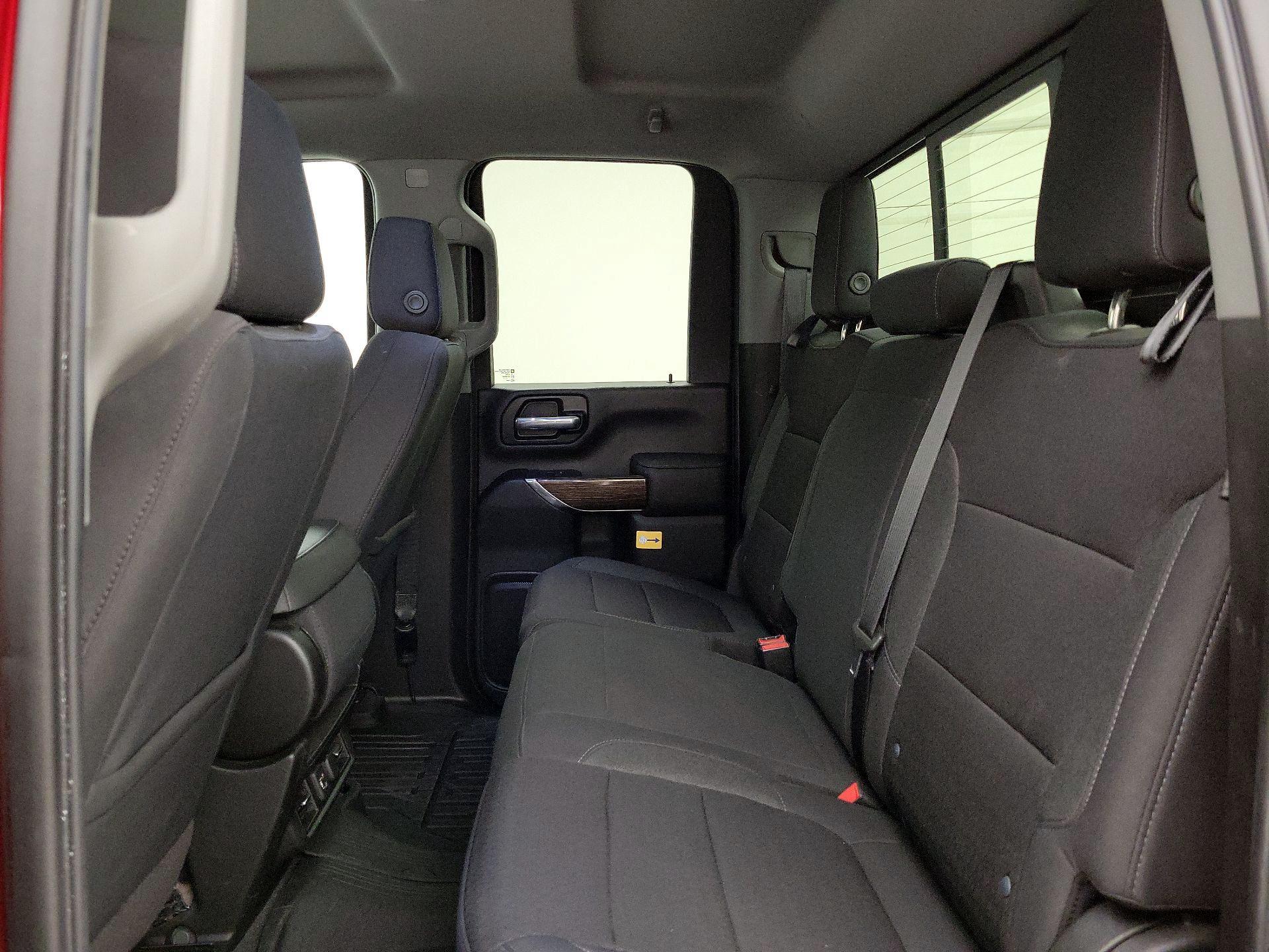 Thumbnail: 2021 GMC Sierra 2500 - 19