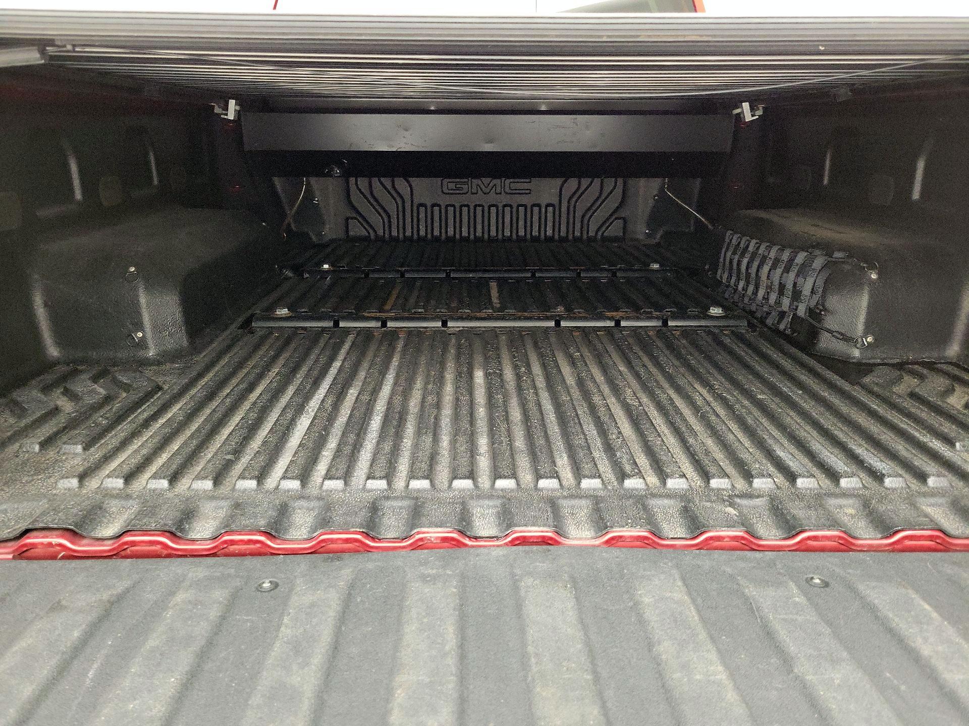 Thumbnail: 2021 GMC Sierra 2500 - 20