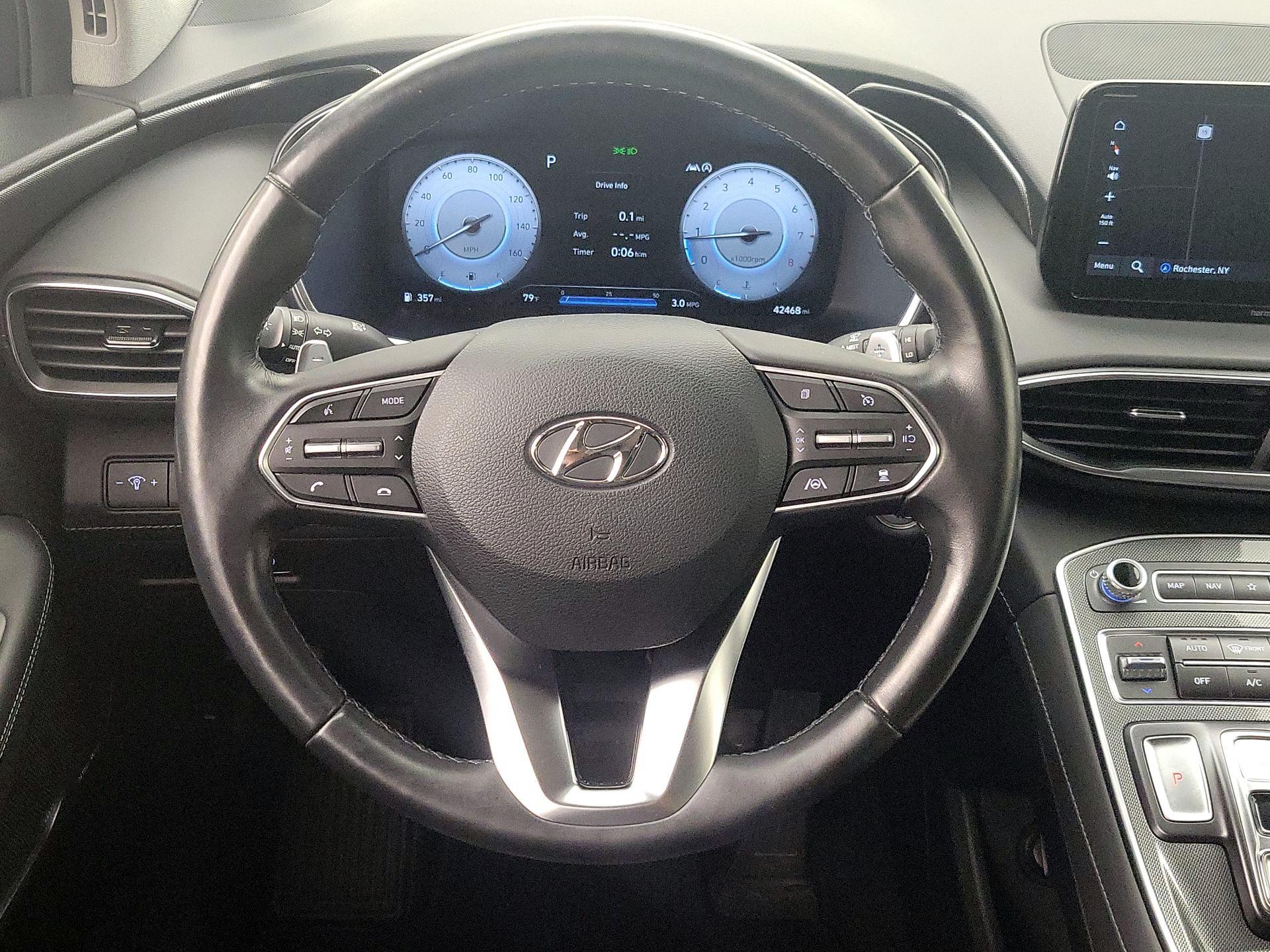 Thumbnail: 2023 Hyundai Santa Fe - 10