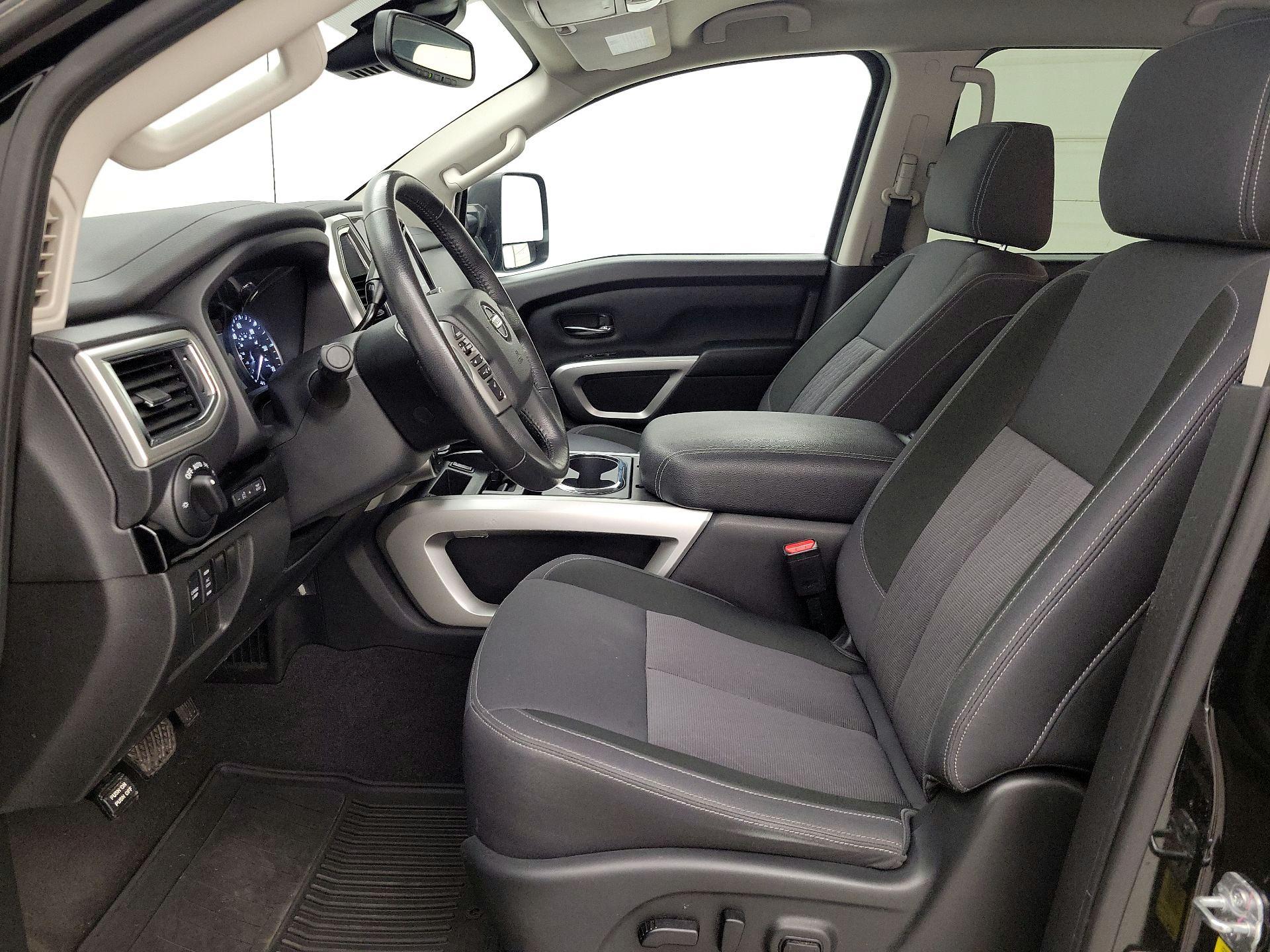 Thumbnail: 2021 Nissan Titan - 11