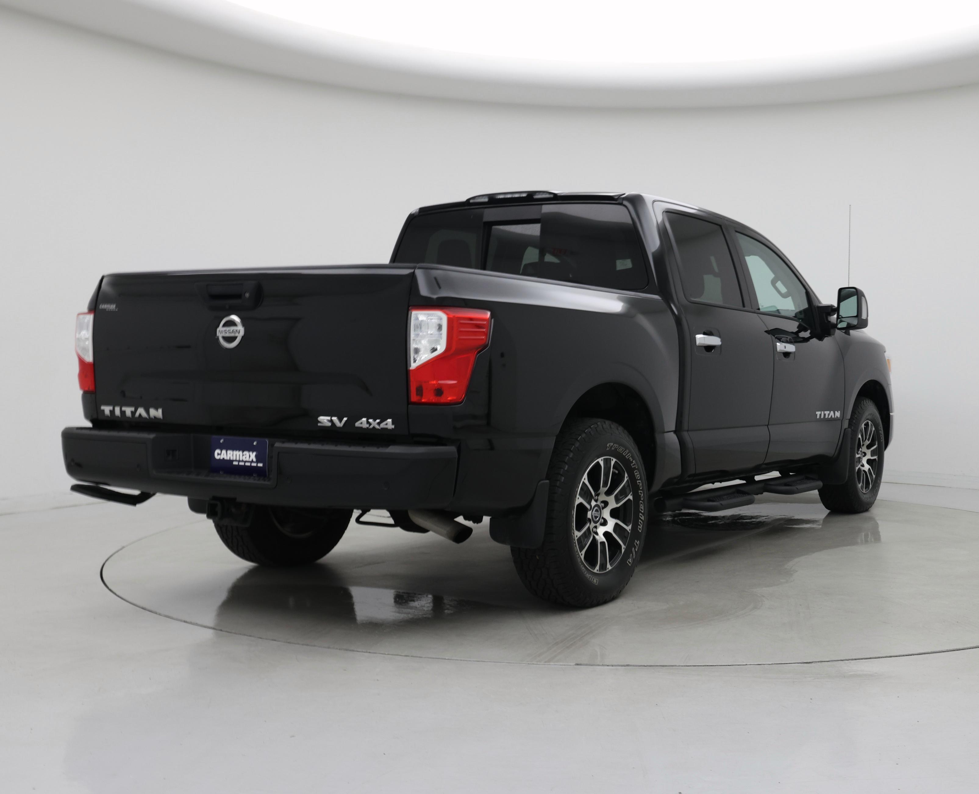 Thumbnail: 2021 Nissan Titan - 8