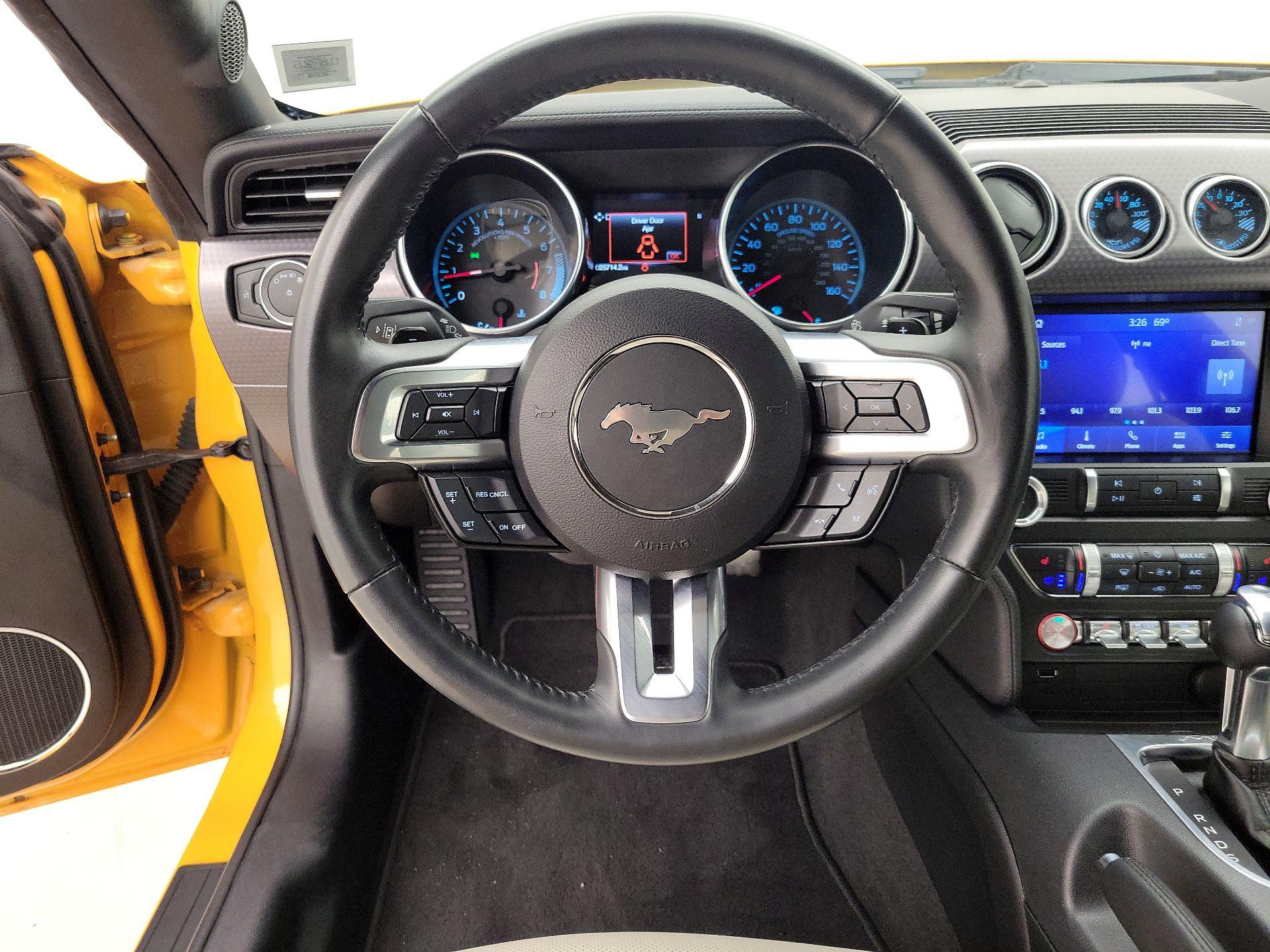 Thumbnail: 2022 Ford Mustang - 10