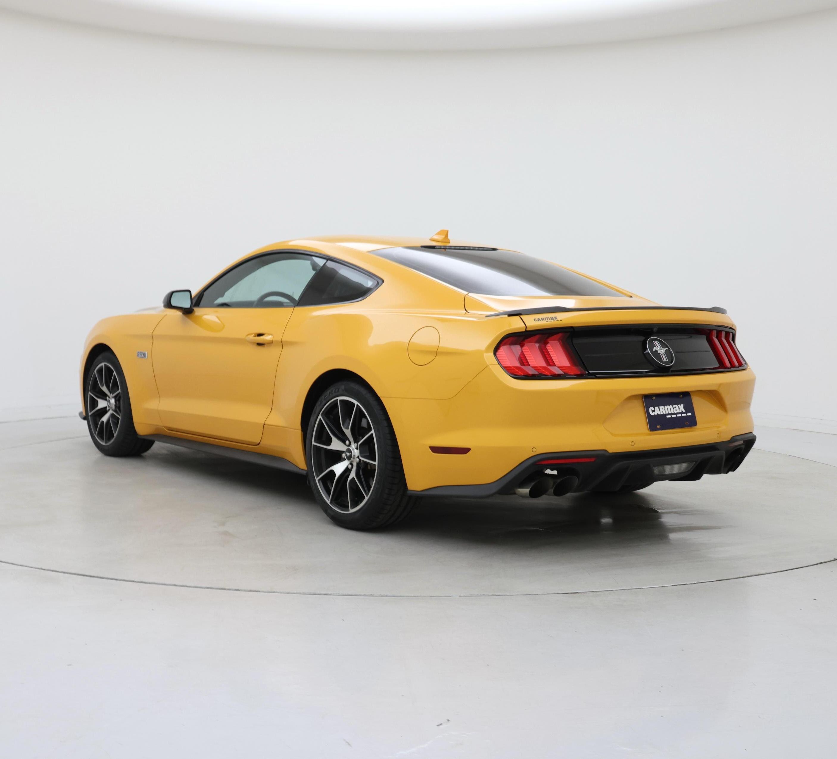 Thumbnail: 2022 Ford Mustang - 2