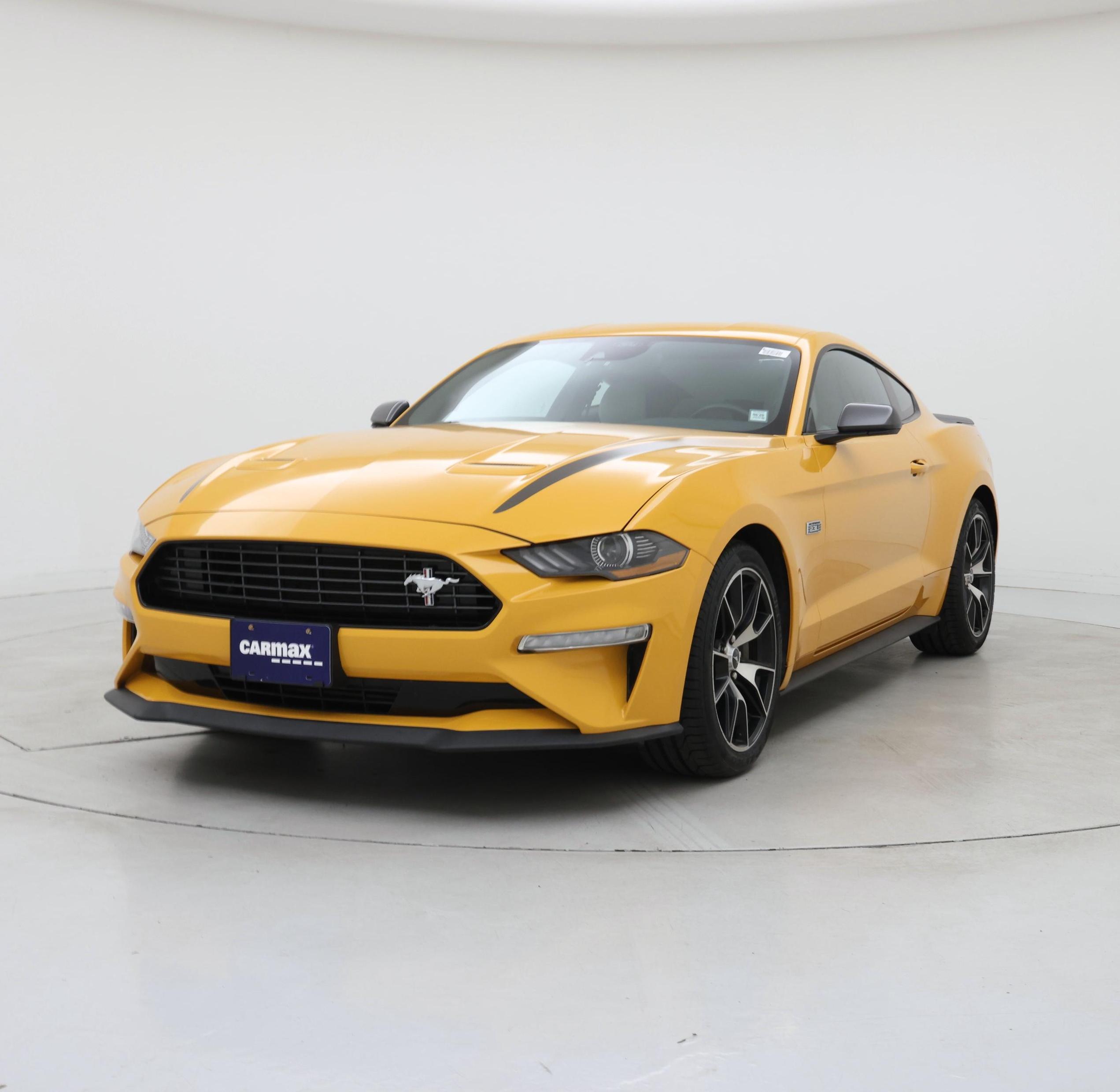 Thumbnail: 2022 Ford Mustang - 4