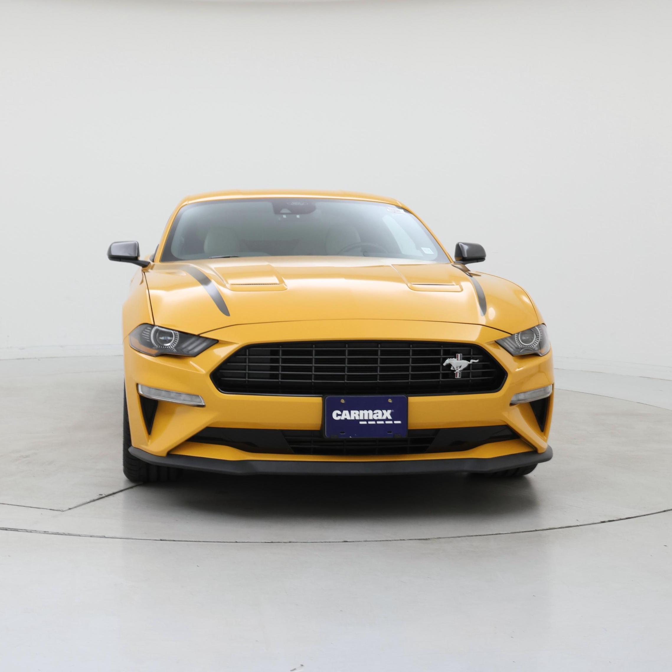 Thumbnail: 2022 Ford Mustang - 5