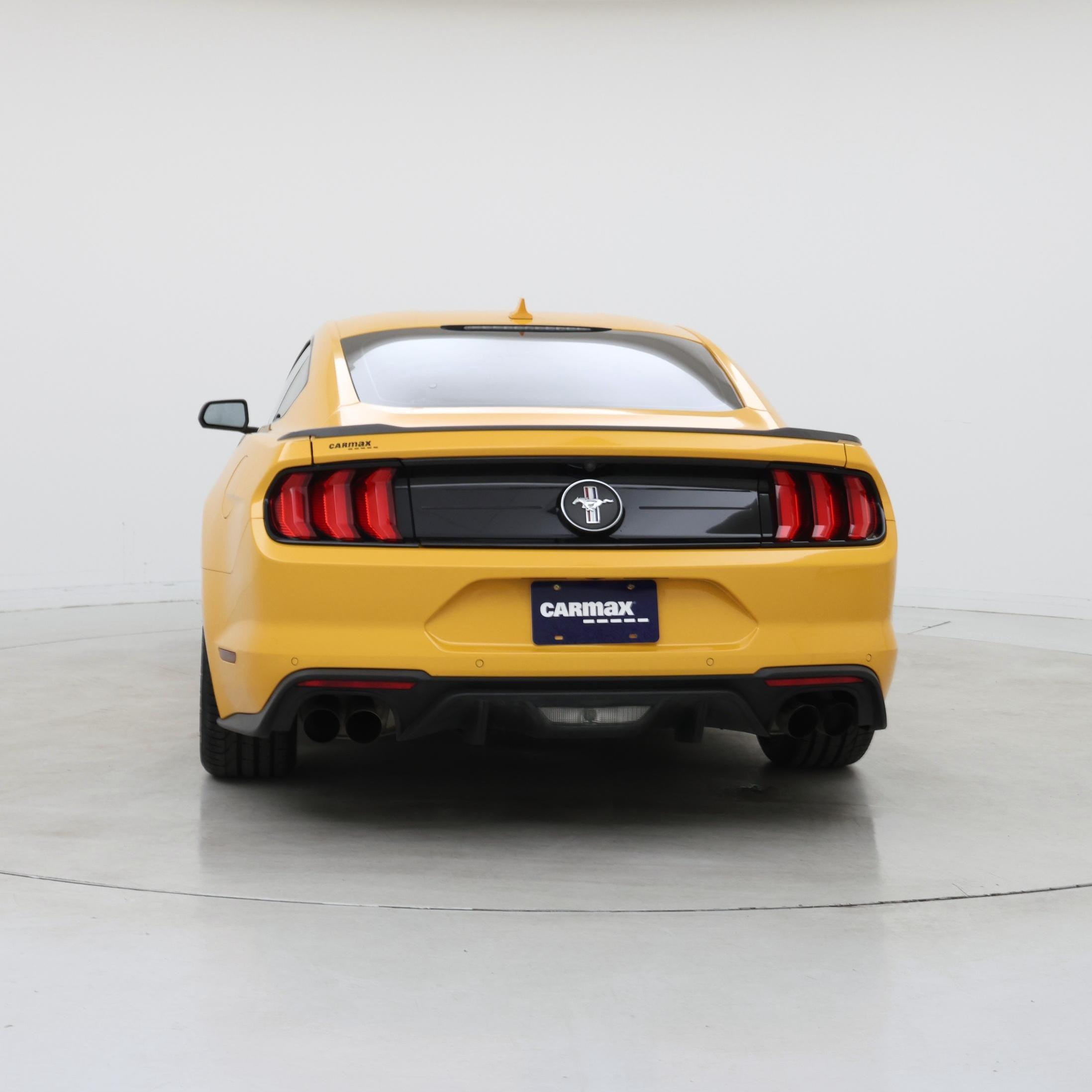 Thumbnail: 2022 Ford Mustang - 6
