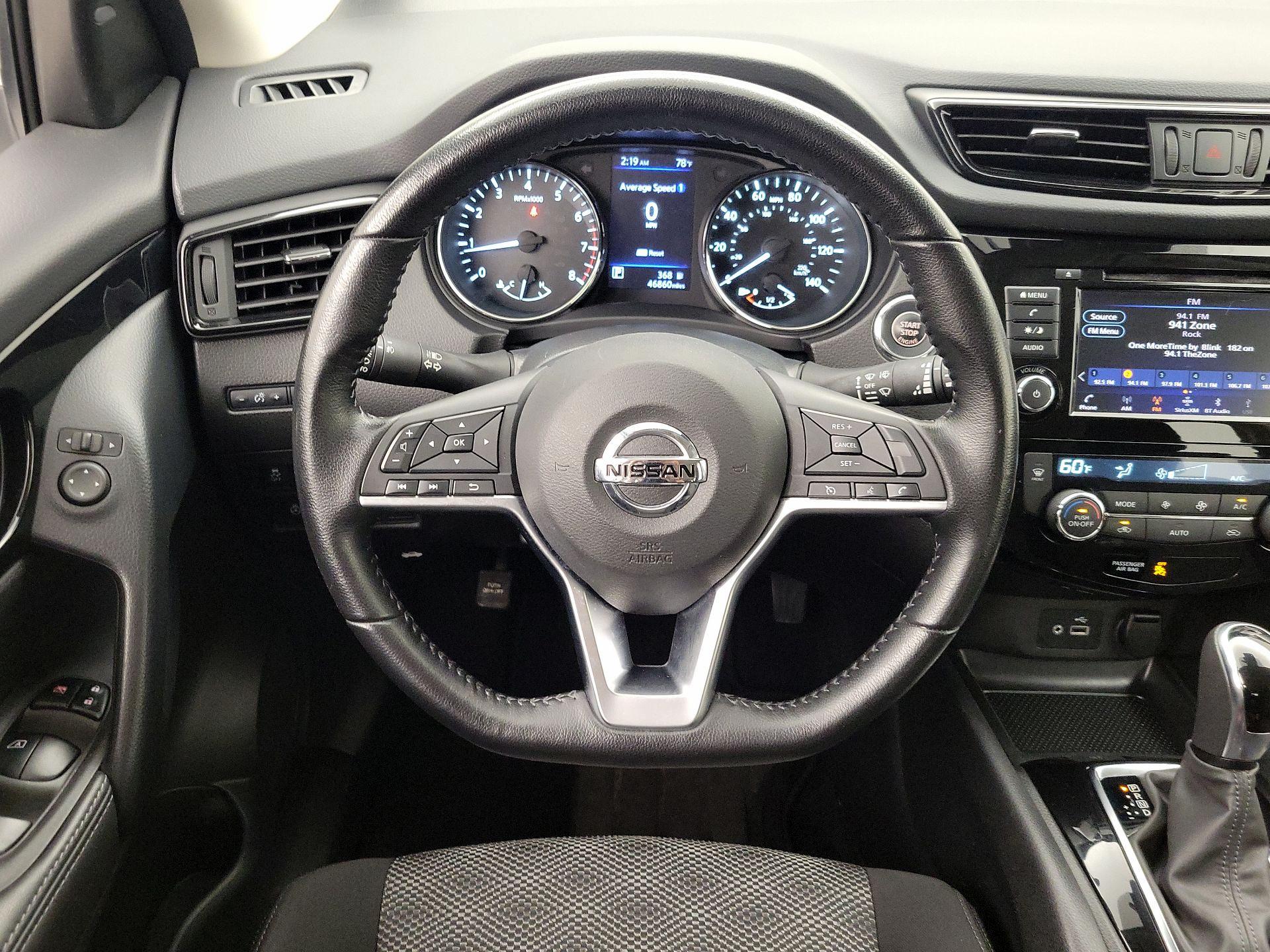 Thumbnail: 2020 Nissan Rogue Sport - 10