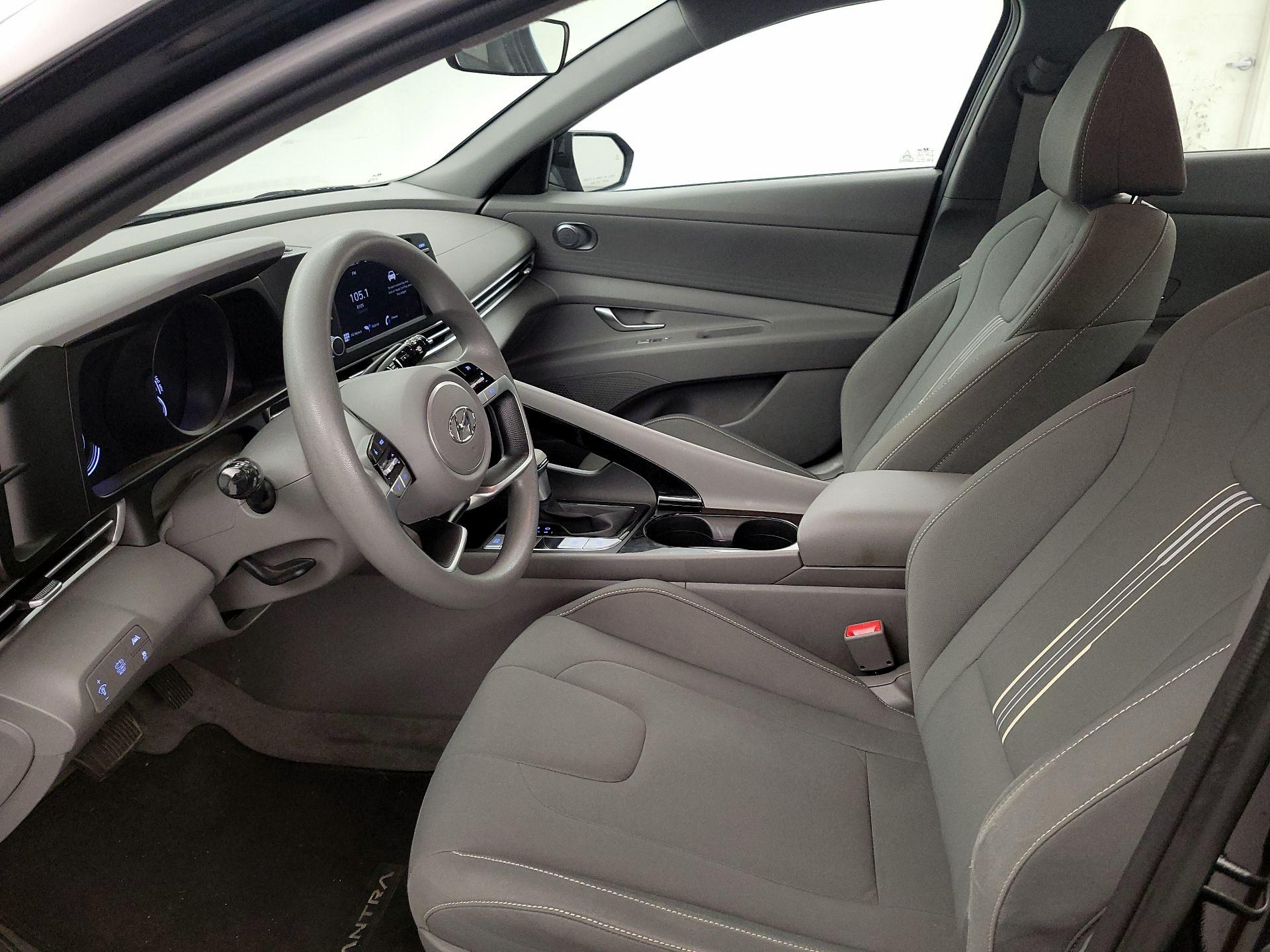 Thumbnail: 2023 Hyundai Elantra - 11