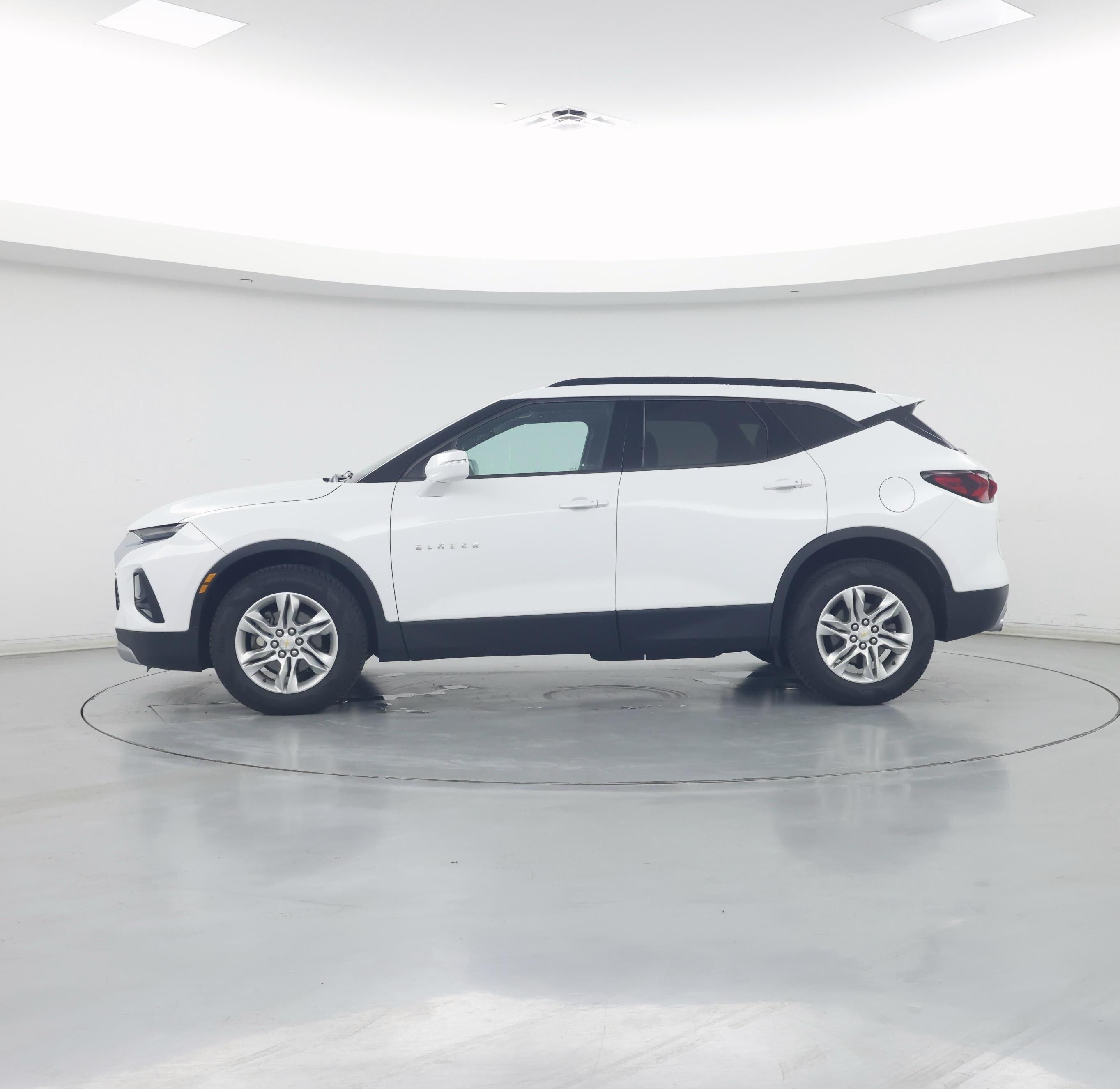 Thumbnail: 2020 Chevrolet Blazer - 3