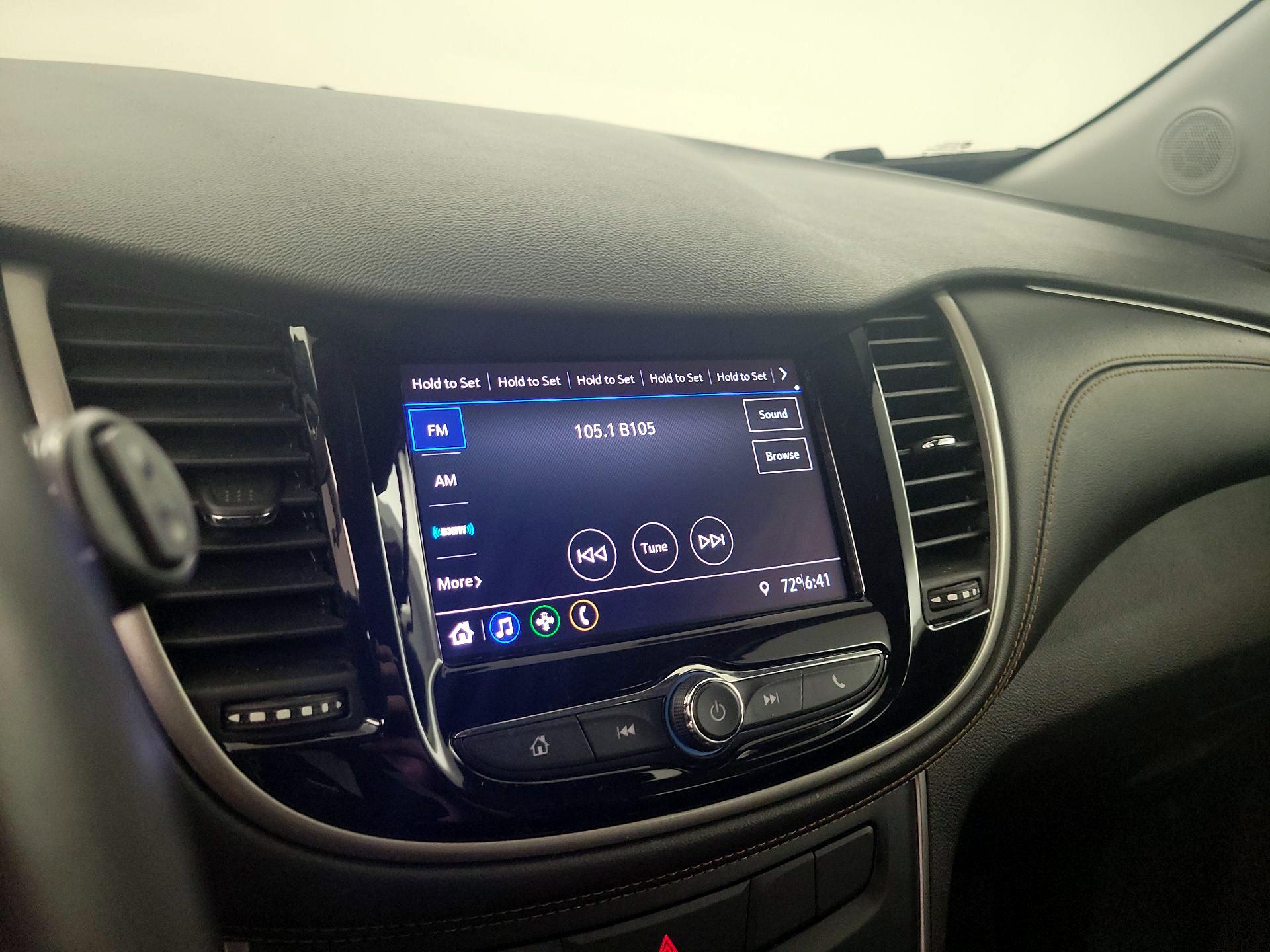 Thumbnail: 2020 Chevrolet Trax - 15