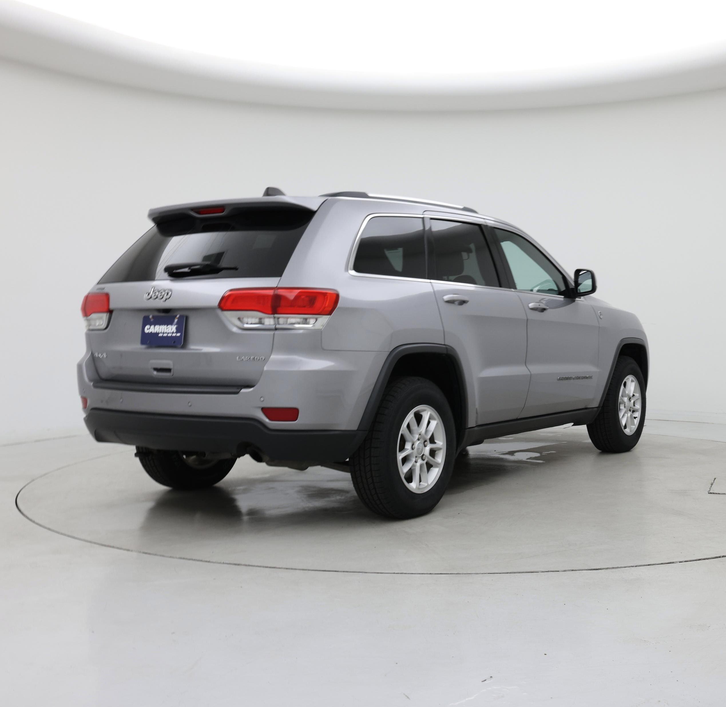 Thumbnail: 2019 Jeep Grand Cherokee - 8