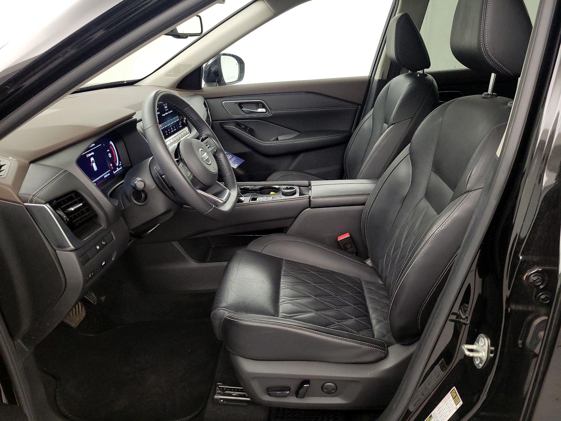 Thumbnail: 2021 Nissan Rogue - 11