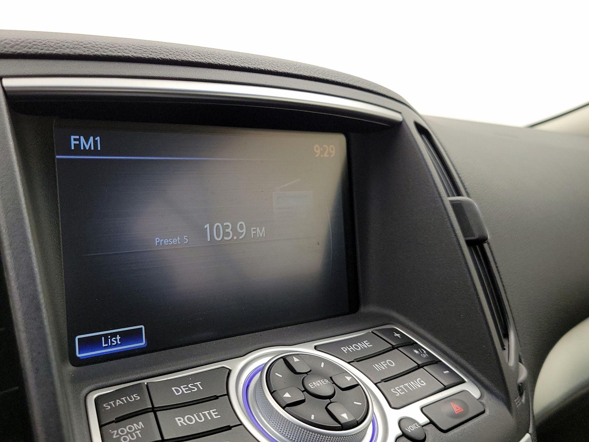 Thumbnail: 2014 INFINITI Q60 - 16