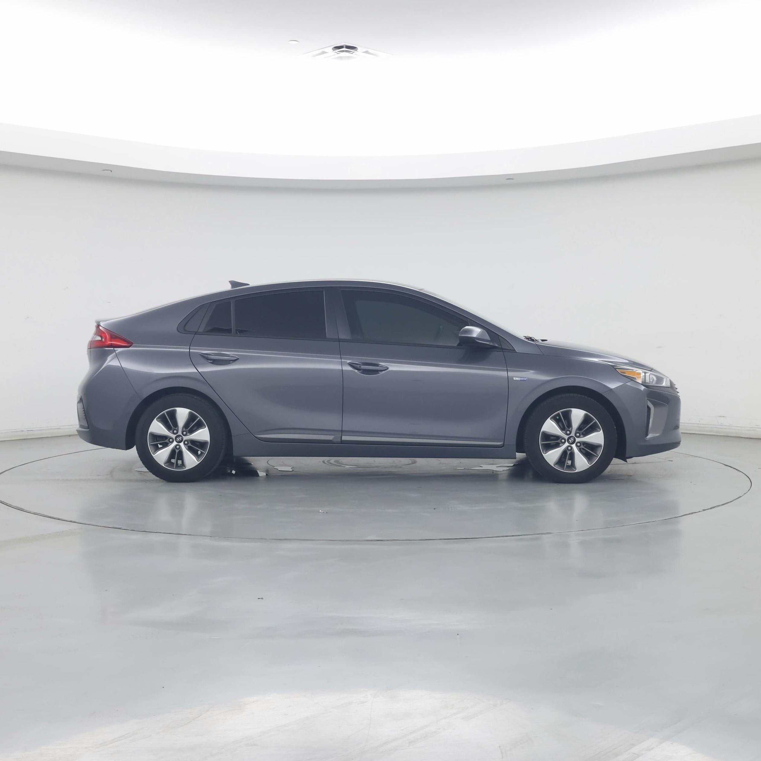 Thumbnail: 2019 Hyundai Ioniq - 7