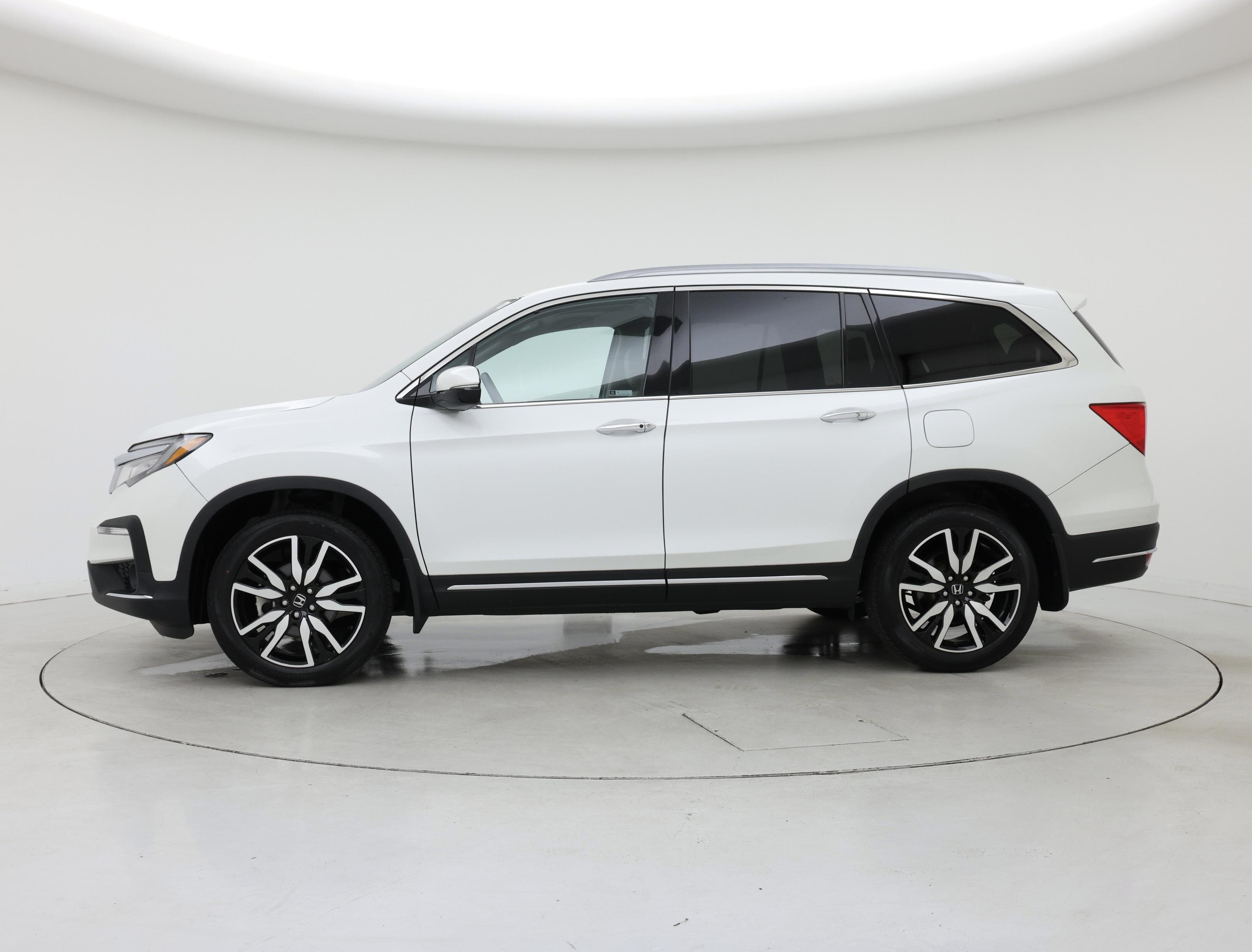 Thumbnail: 2022 Honda Pilot - 3