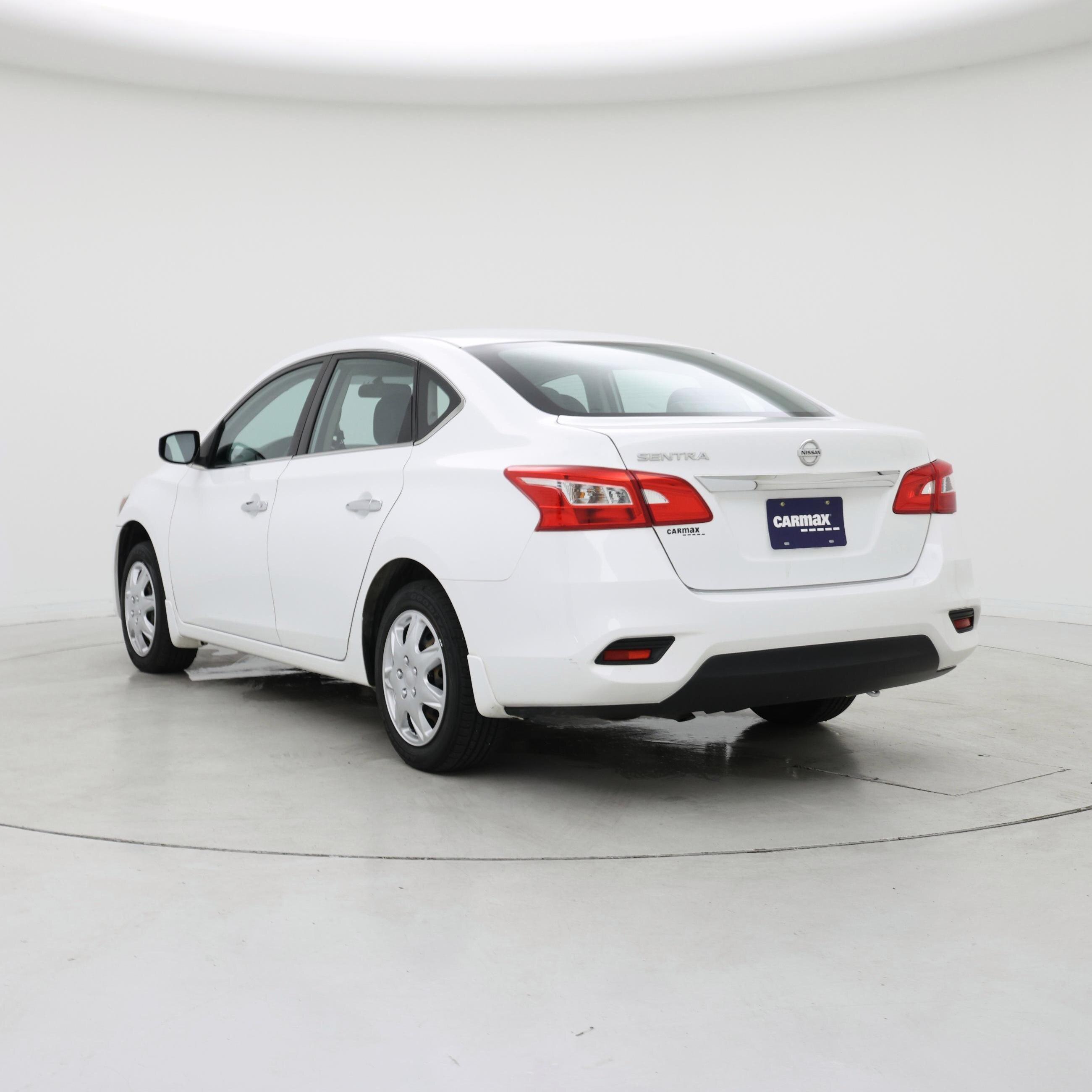 Thumbnail: 2017 Nissan Sentra - 2