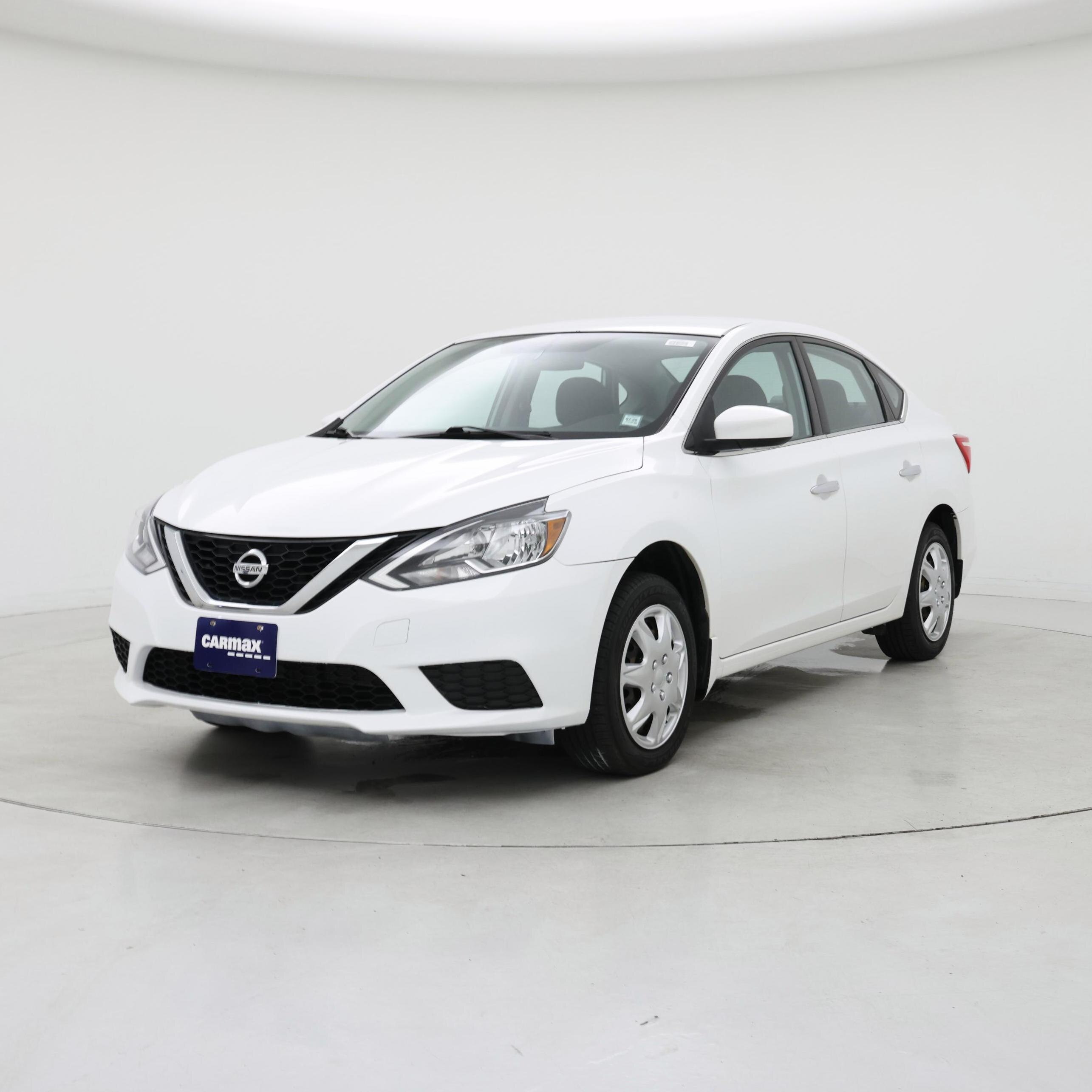 Thumbnail: 2017 Nissan Sentra - 4
