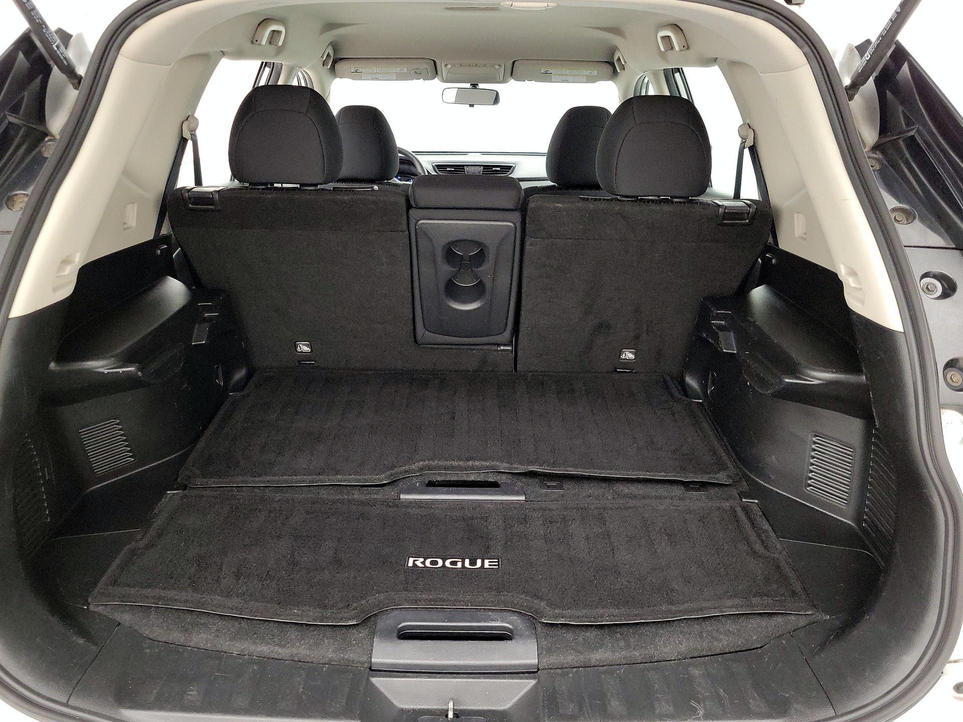 Thumbnail: 2018 Nissan Rogue - 20
