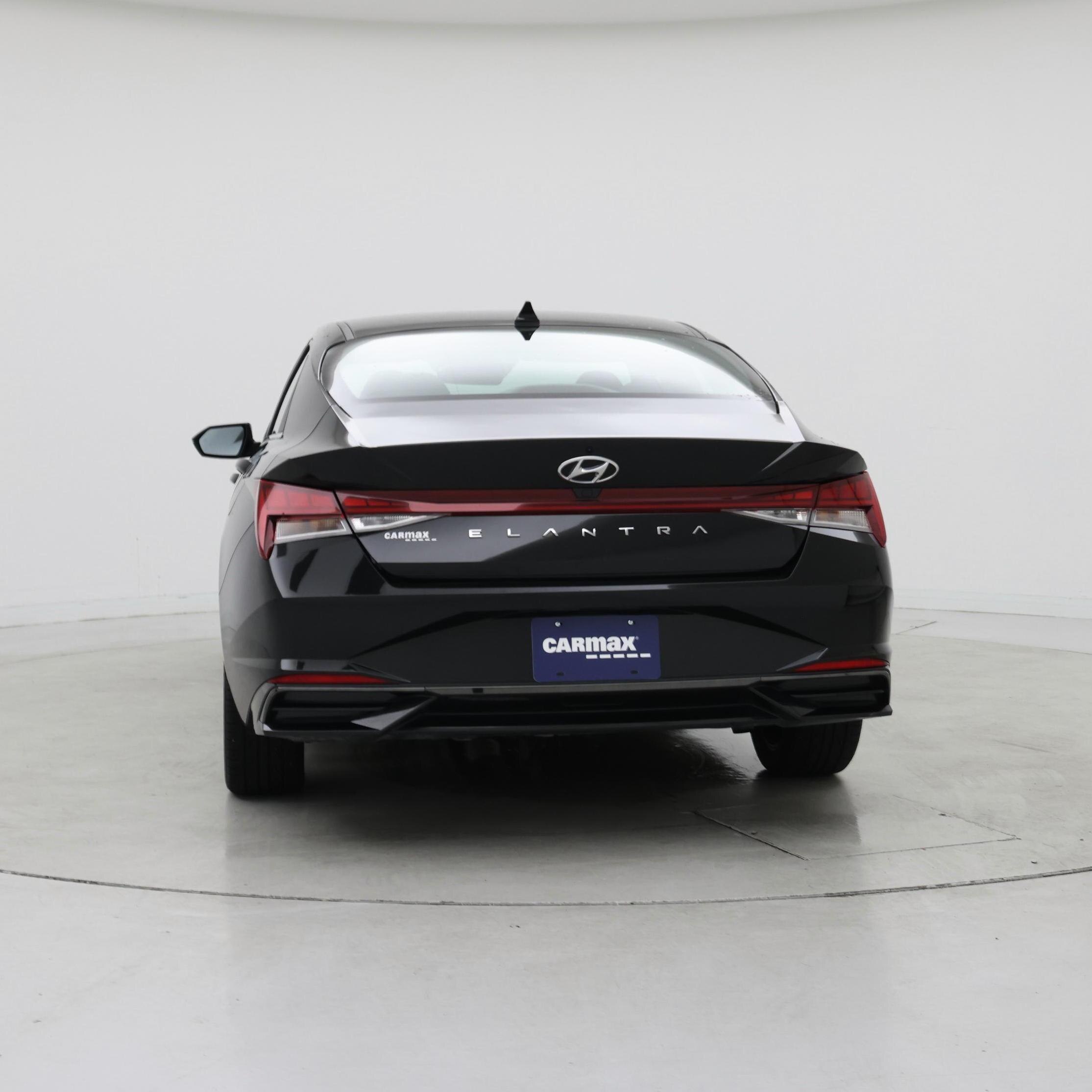 Thumbnail: 2022 Hyundai Elantra - 6