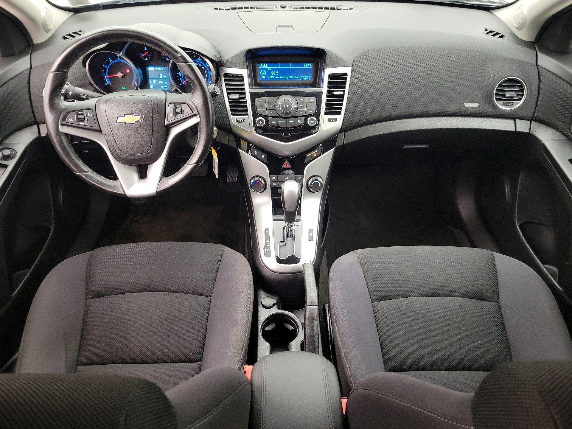 Thumbnail: 2014 Chevrolet Cruze - 9