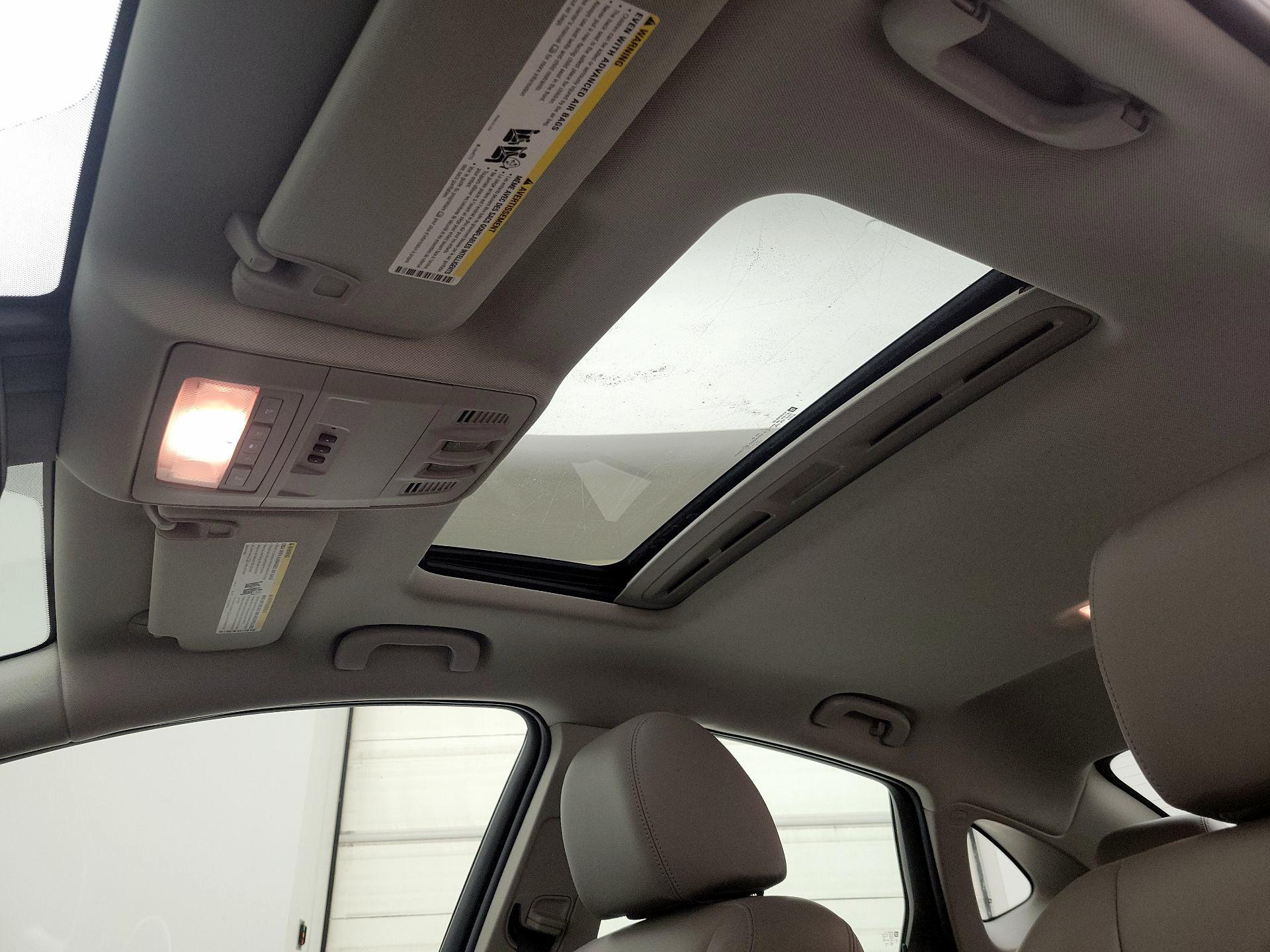 Thumbnail: 2015 Buick Verano - 19