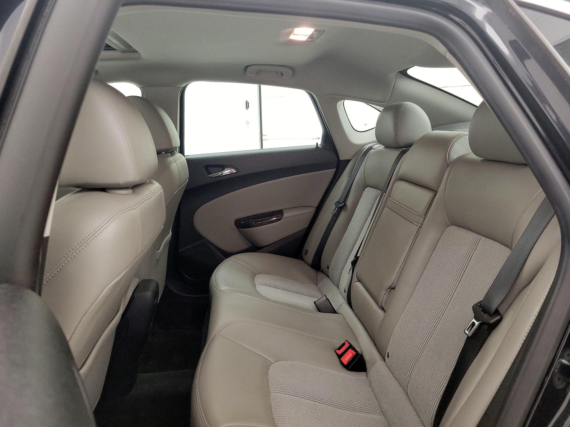 Thumbnail: 2015 Buick Verano - 20