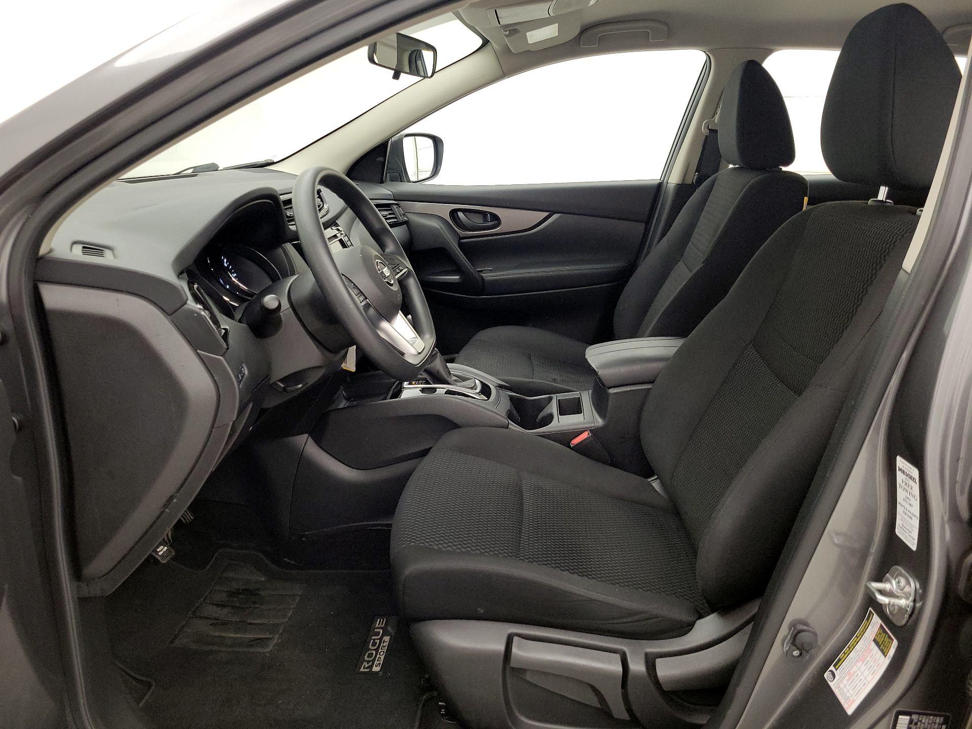 Thumbnail: 2019 Nissan Rogue Sport - 11