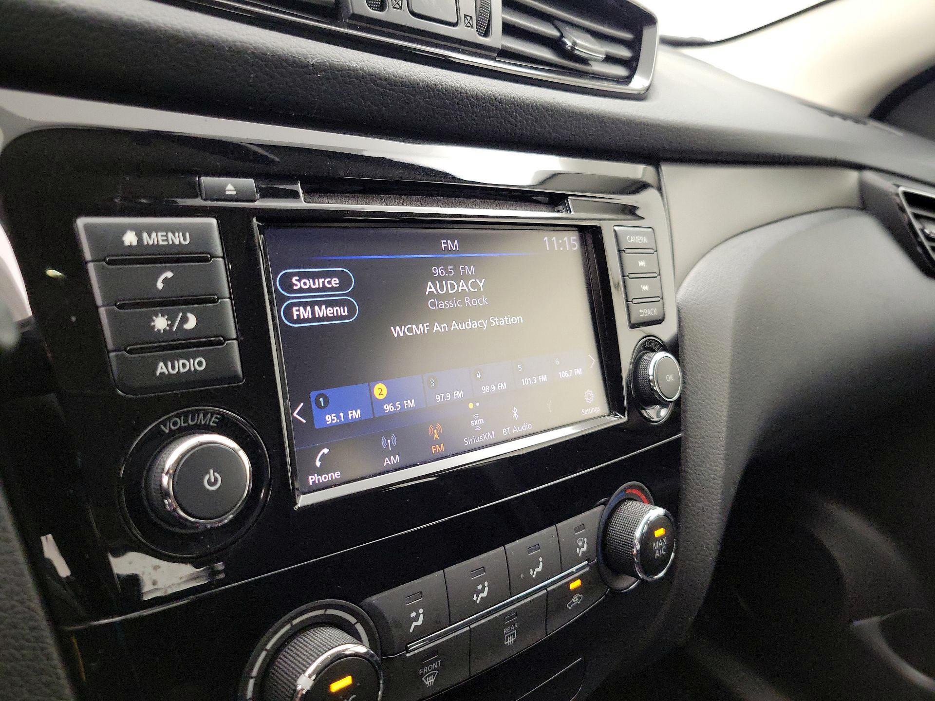Thumbnail: 2019 Nissan Rogue Sport - 15