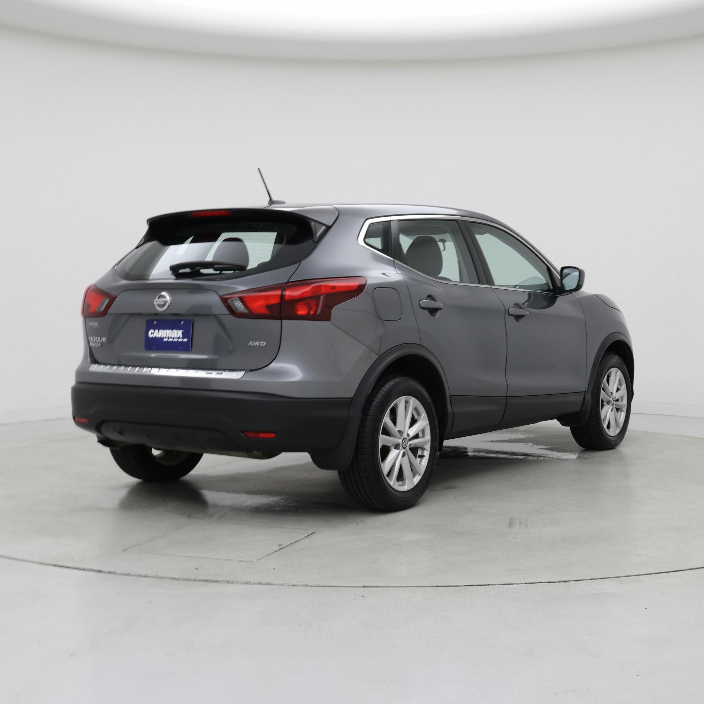 Thumbnail: 2019 Nissan Rogue Sport - 8
