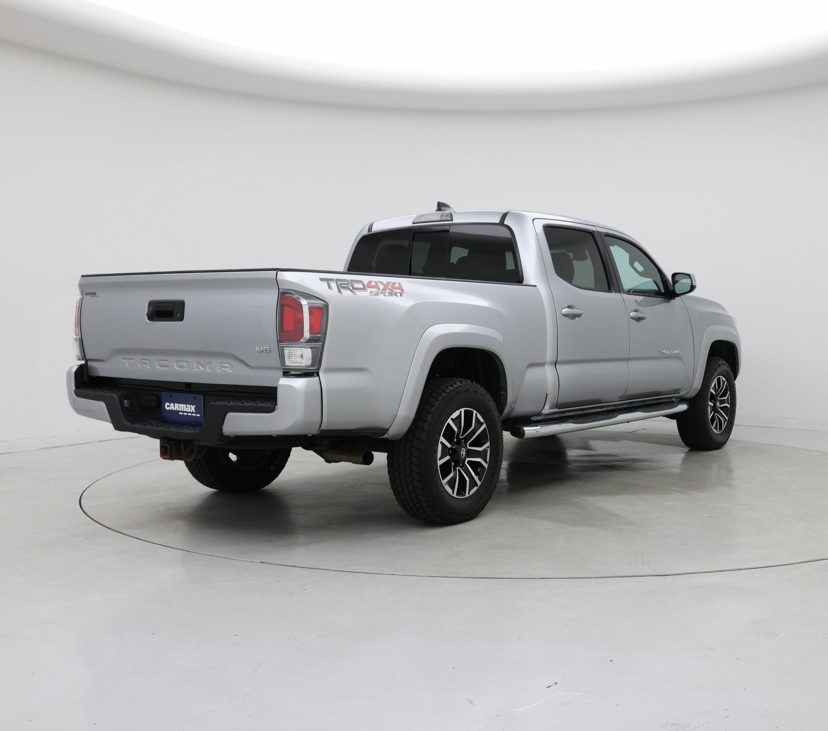 Thumbnail: 2022 Toyota Tacoma - 8