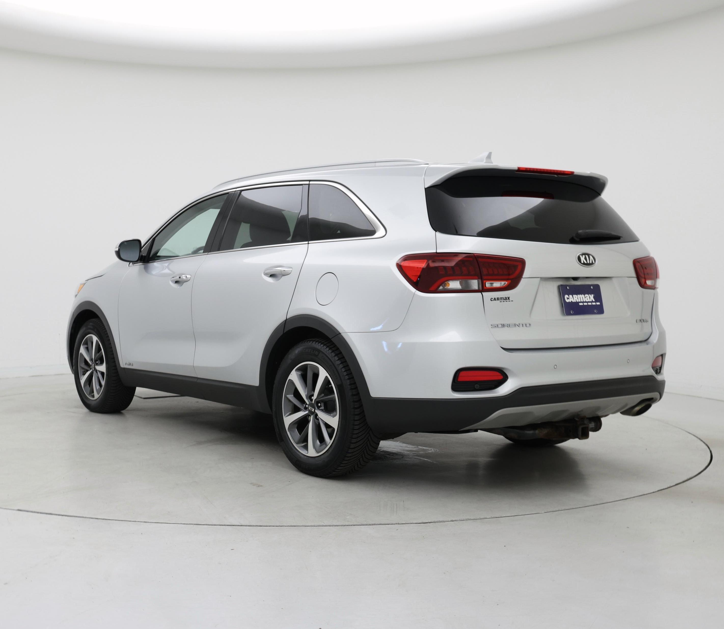 Thumbnail: 2019 Kia Sorento - 2