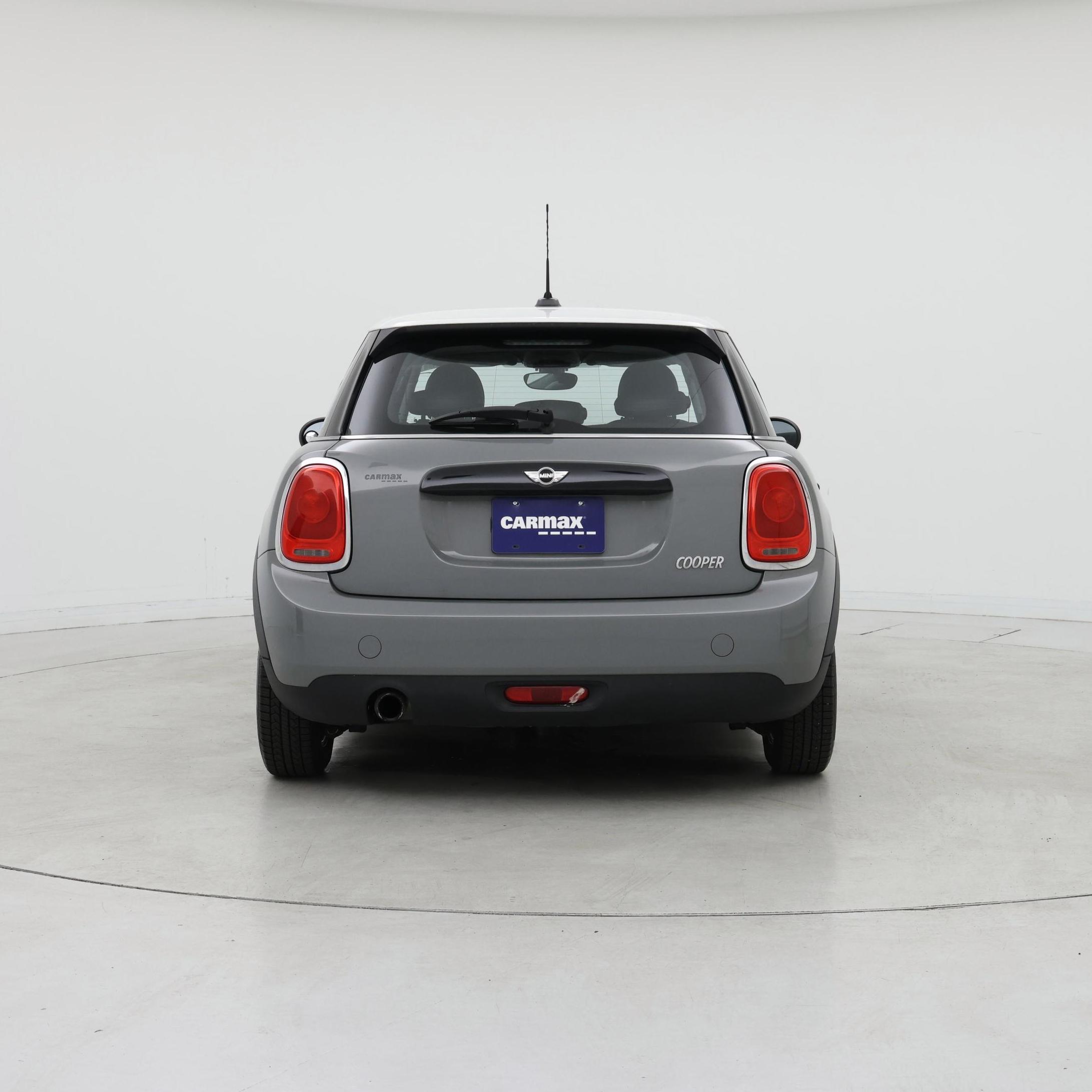 Thumbnail: 2016 MINI Cooper Hardtop - 6