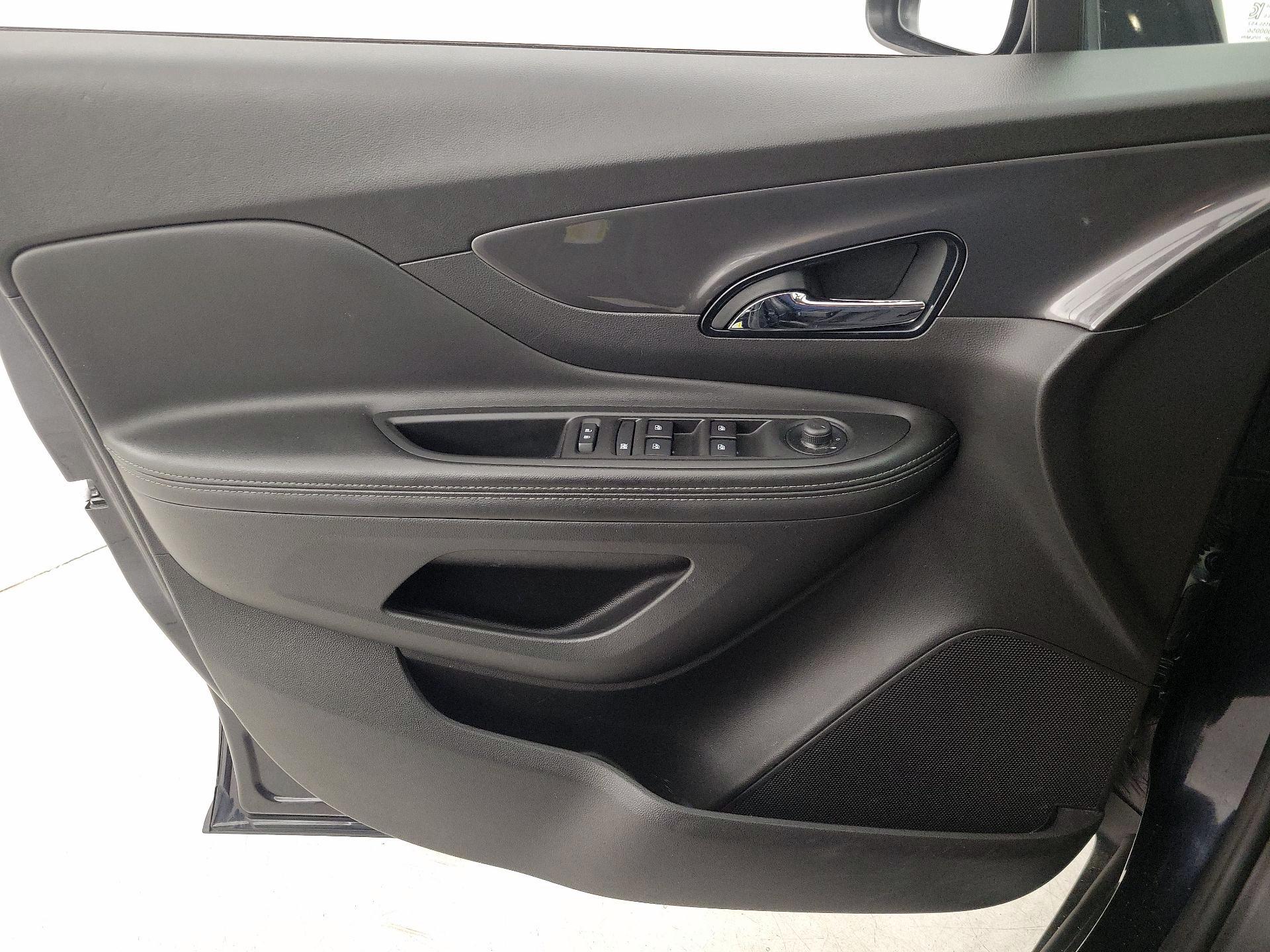 Thumbnail: 2021 Buick Encore - 12