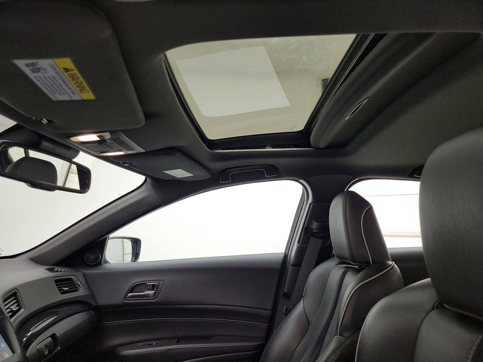 Thumbnail: 2019 Acura ILX - 19