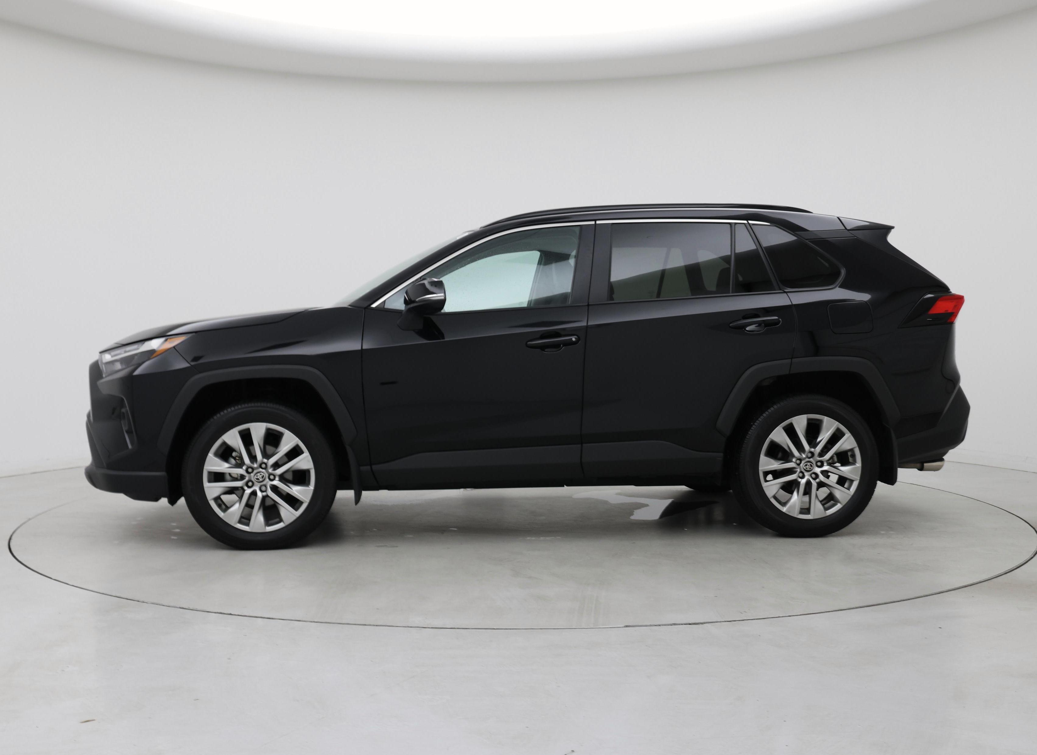 Thumbnail: 2024 Toyota RAV4 - 3