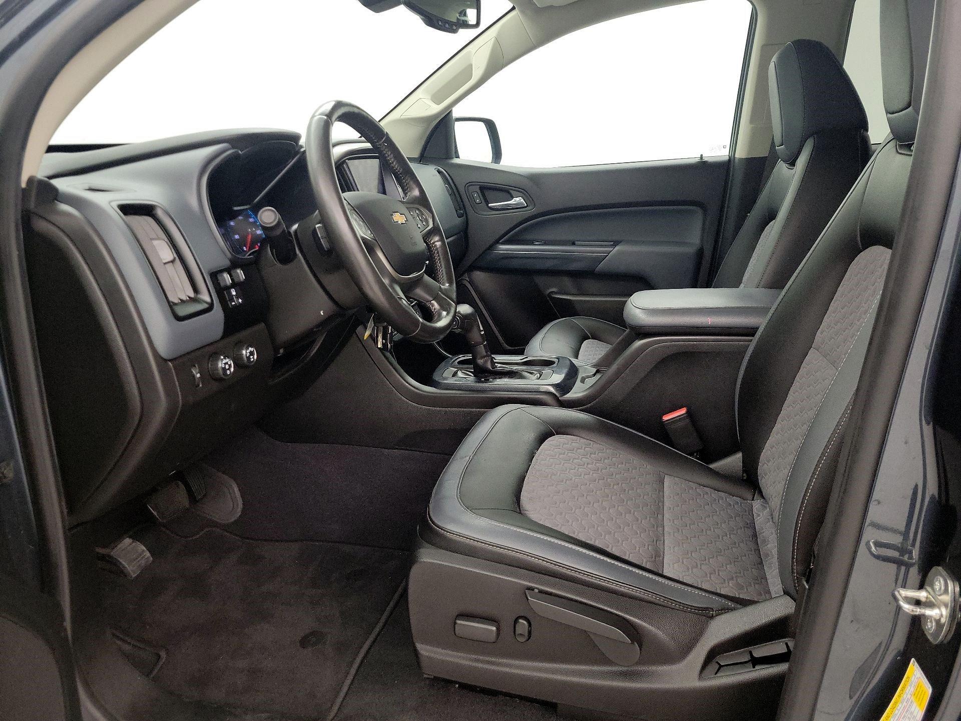 Thumbnail: 2019 Chevrolet Colorado - 11
