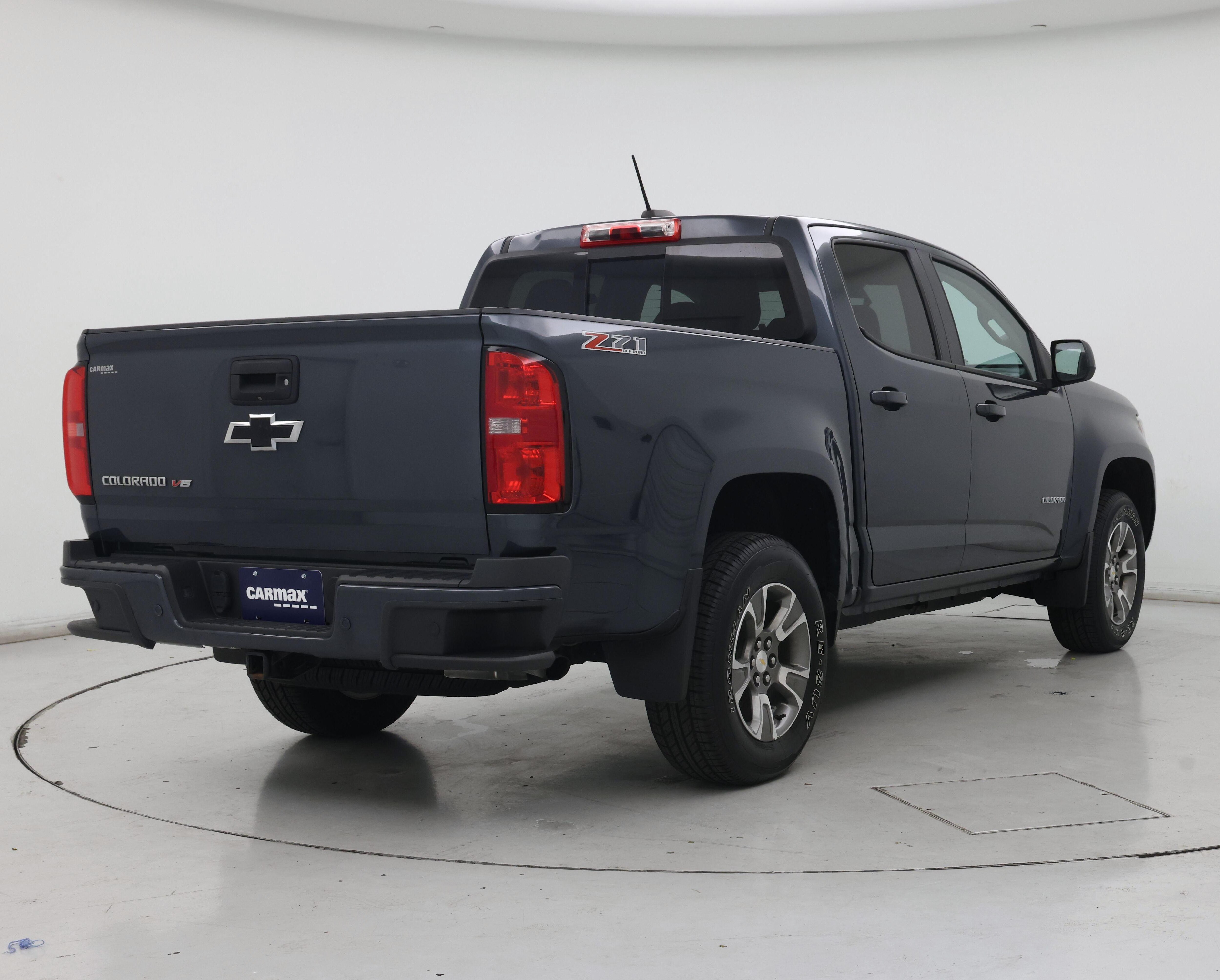 Thumbnail: 2019 Chevrolet Colorado - 8