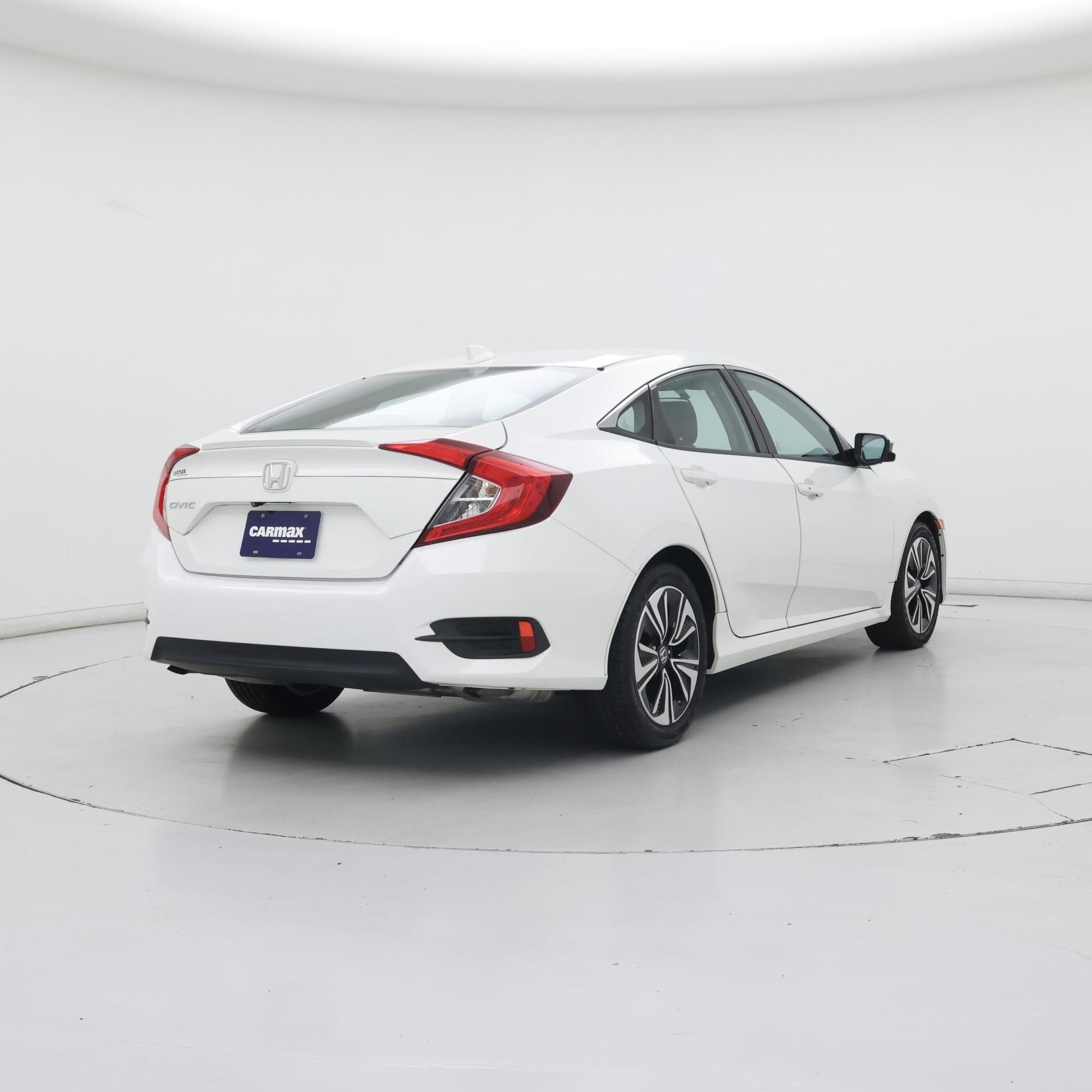 Thumbnail: 2017 Honda Civic - 8