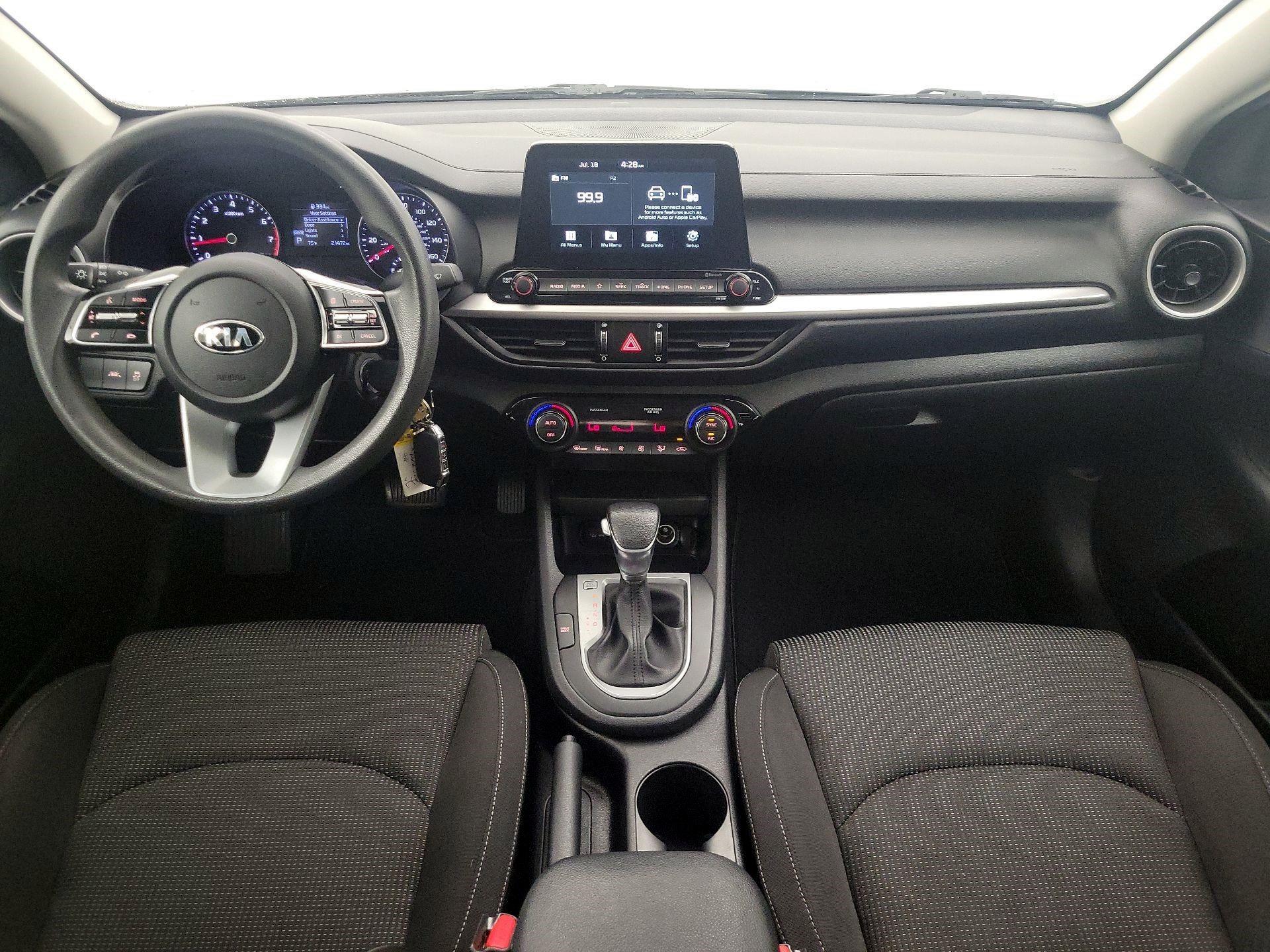 Thumbnail: 2019 Kia Forte - 9