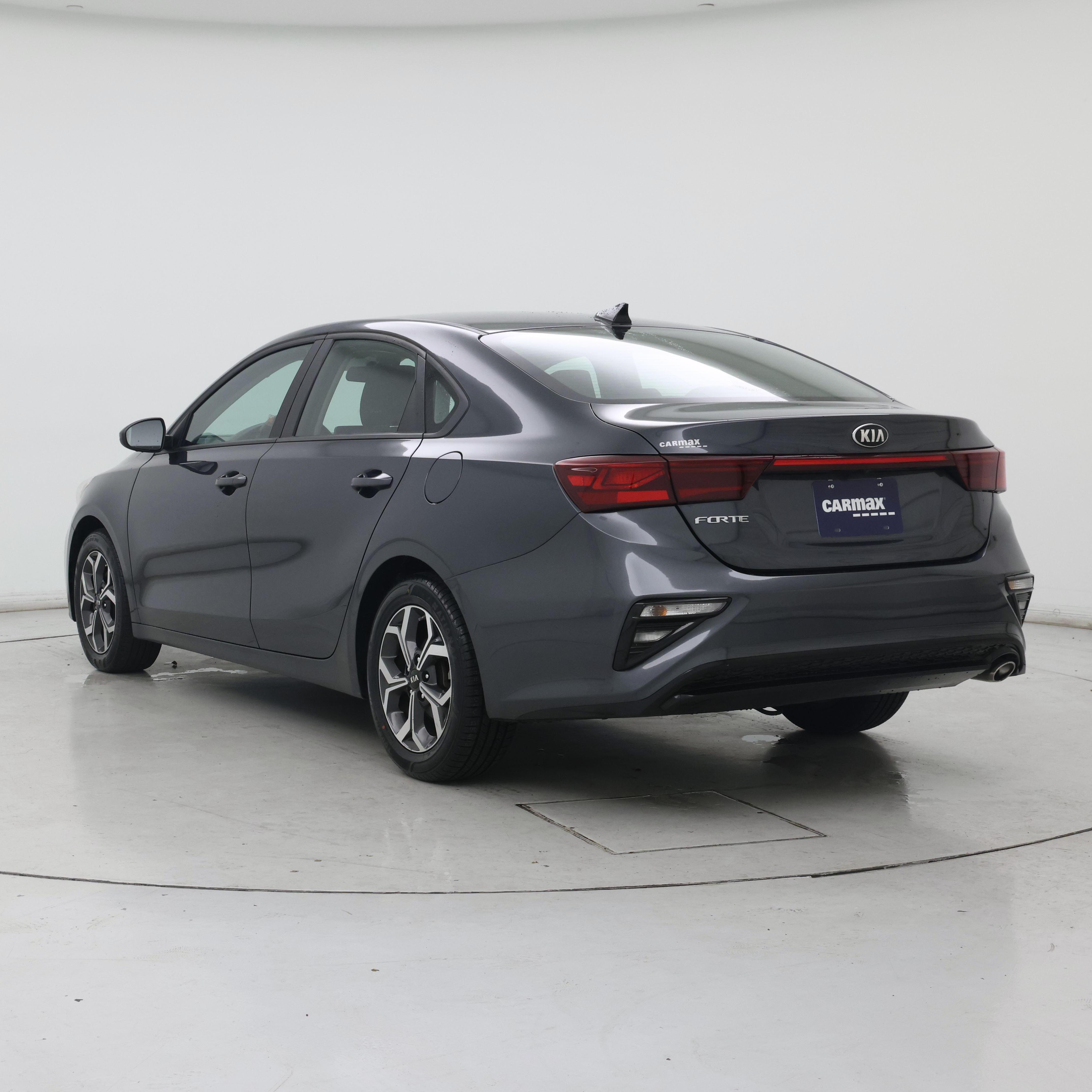 Thumbnail: 2019 Kia Forte - 2