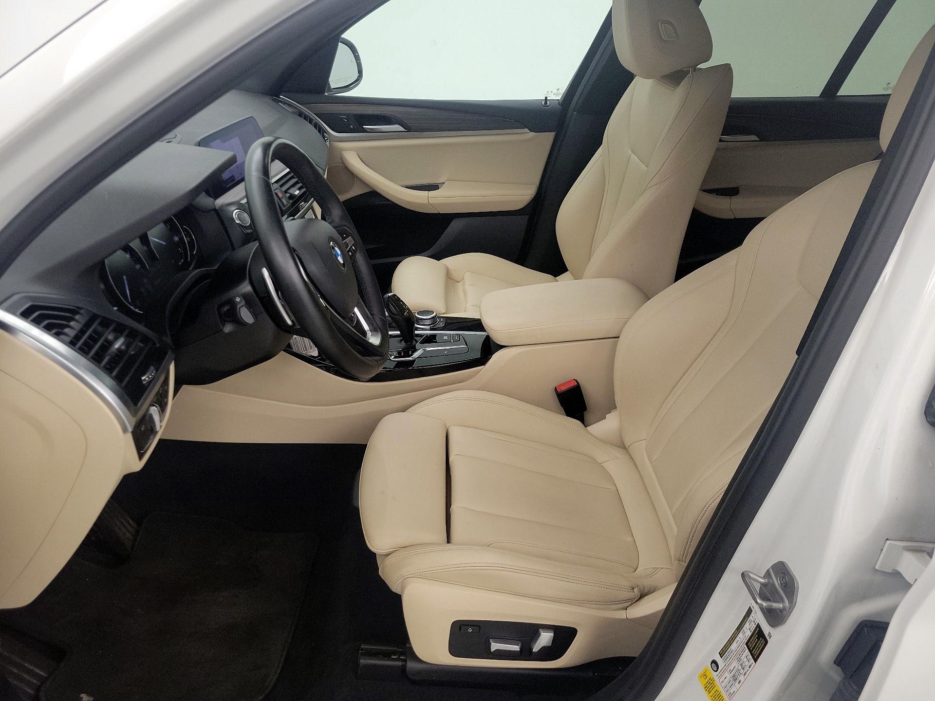 Thumbnail: 2021 BMW X3 - 11
