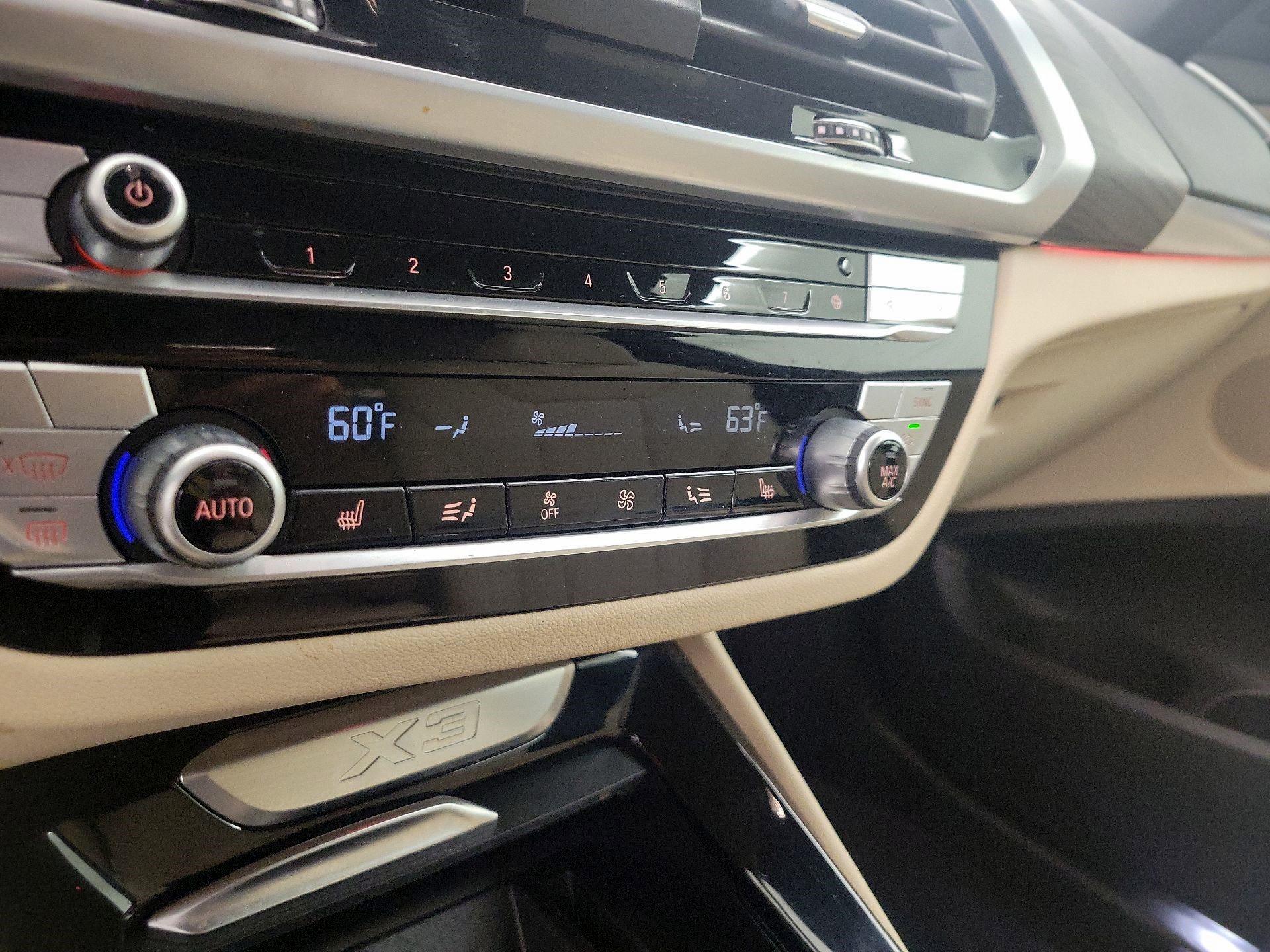 Thumbnail: 2021 BMW X3 - 17