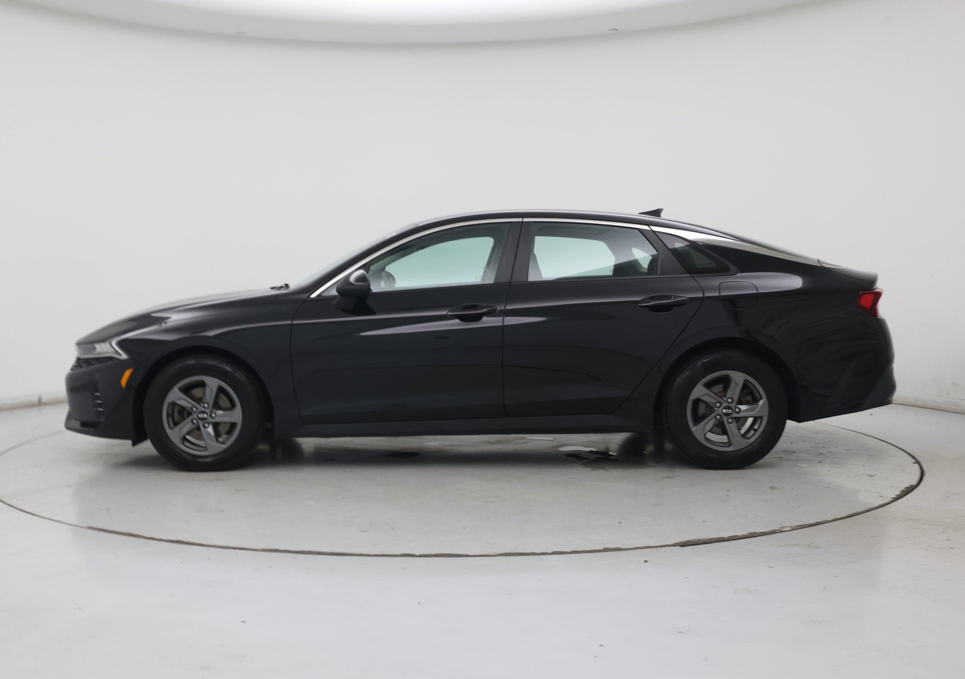 Thumbnail: 2021 Kia K5 - 3
