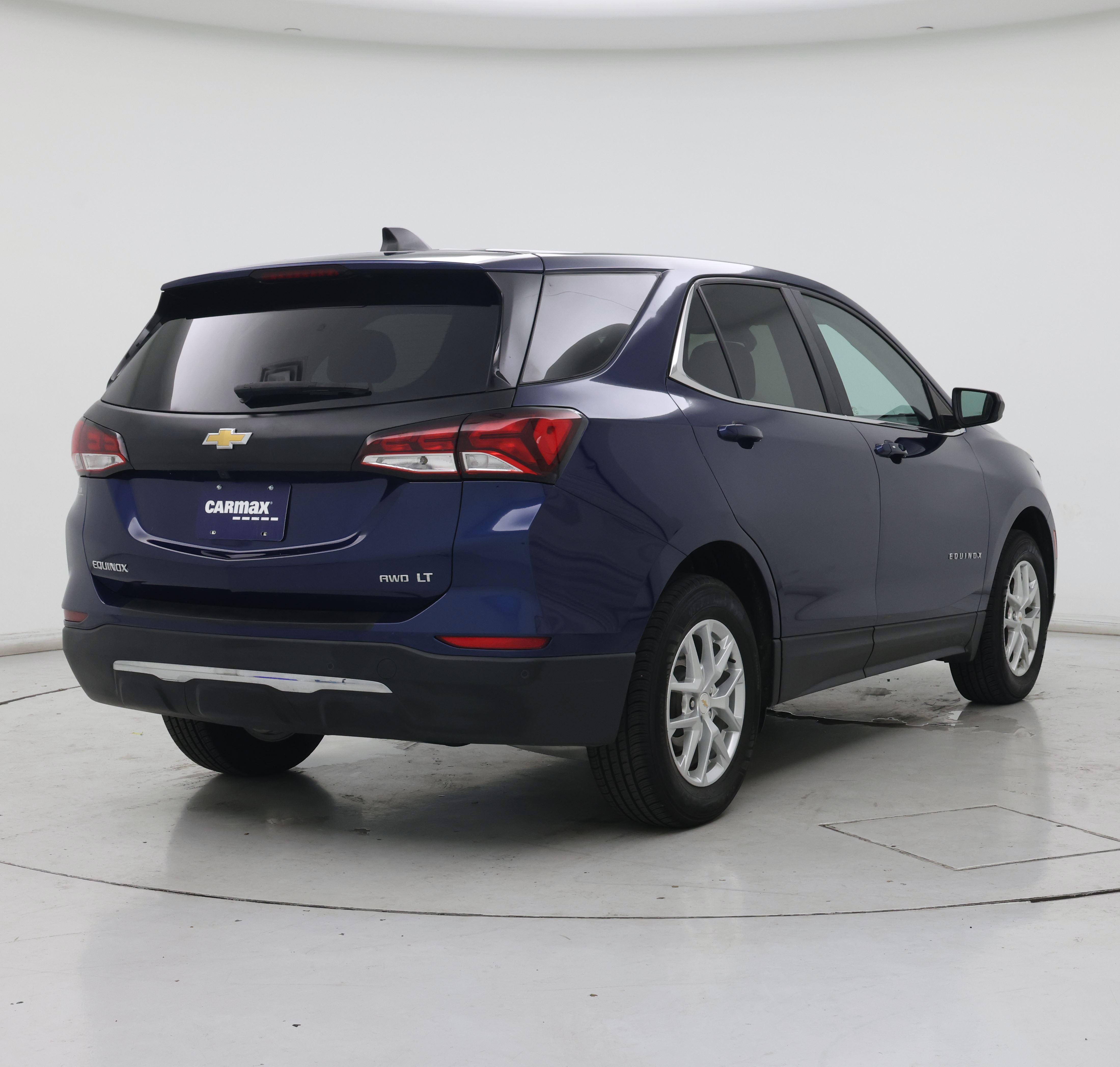 Thumbnail: 2022 Chevrolet Equinox - 8