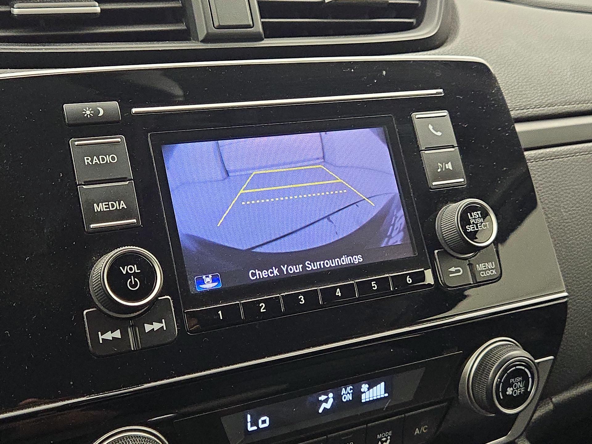 Thumbnail: 2017 Honda CR-V - 14