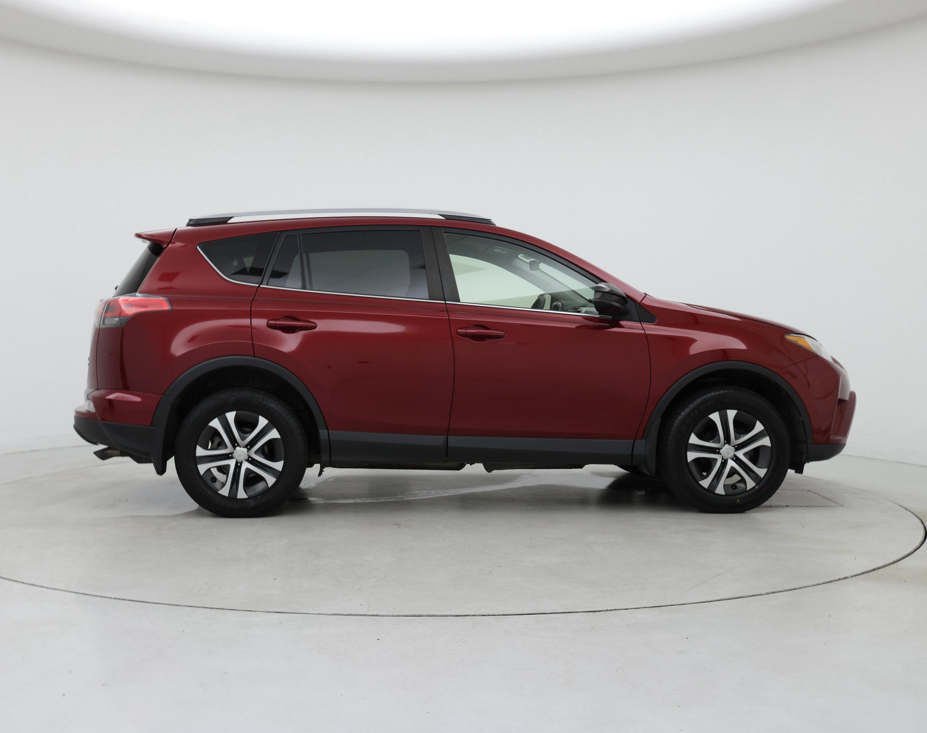 Thumbnail: 2018 Toyota RAV4 - 7
