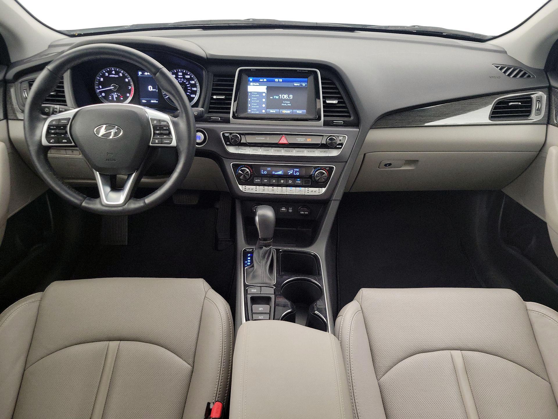 Thumbnail: 2019 Hyundai Sonata - 9