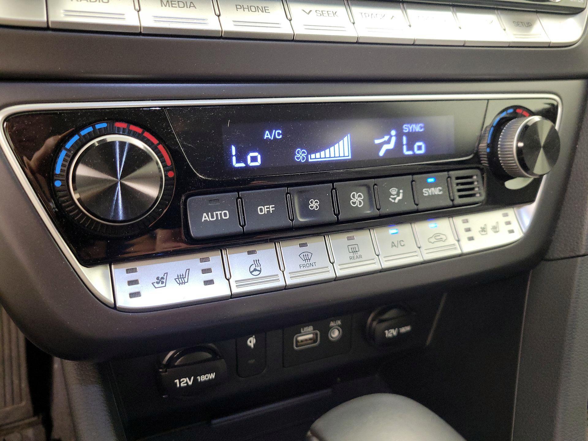 Thumbnail: 2019 Hyundai Sonata - 16