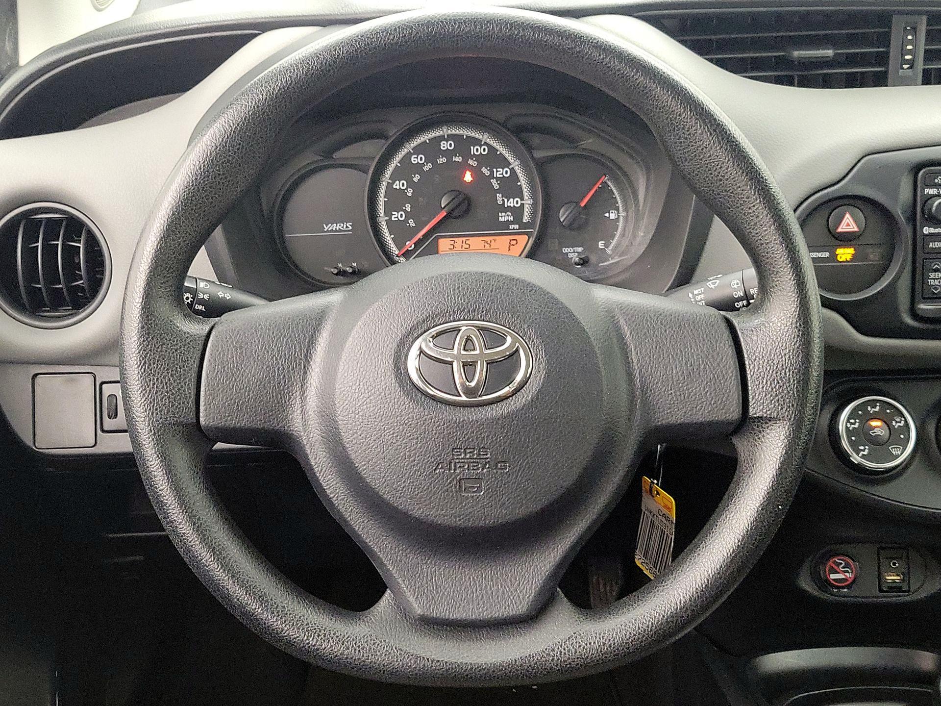 Thumbnail: 2016 Toyota Yaris - 10