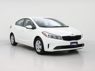 White 2018 Kia Forte LX